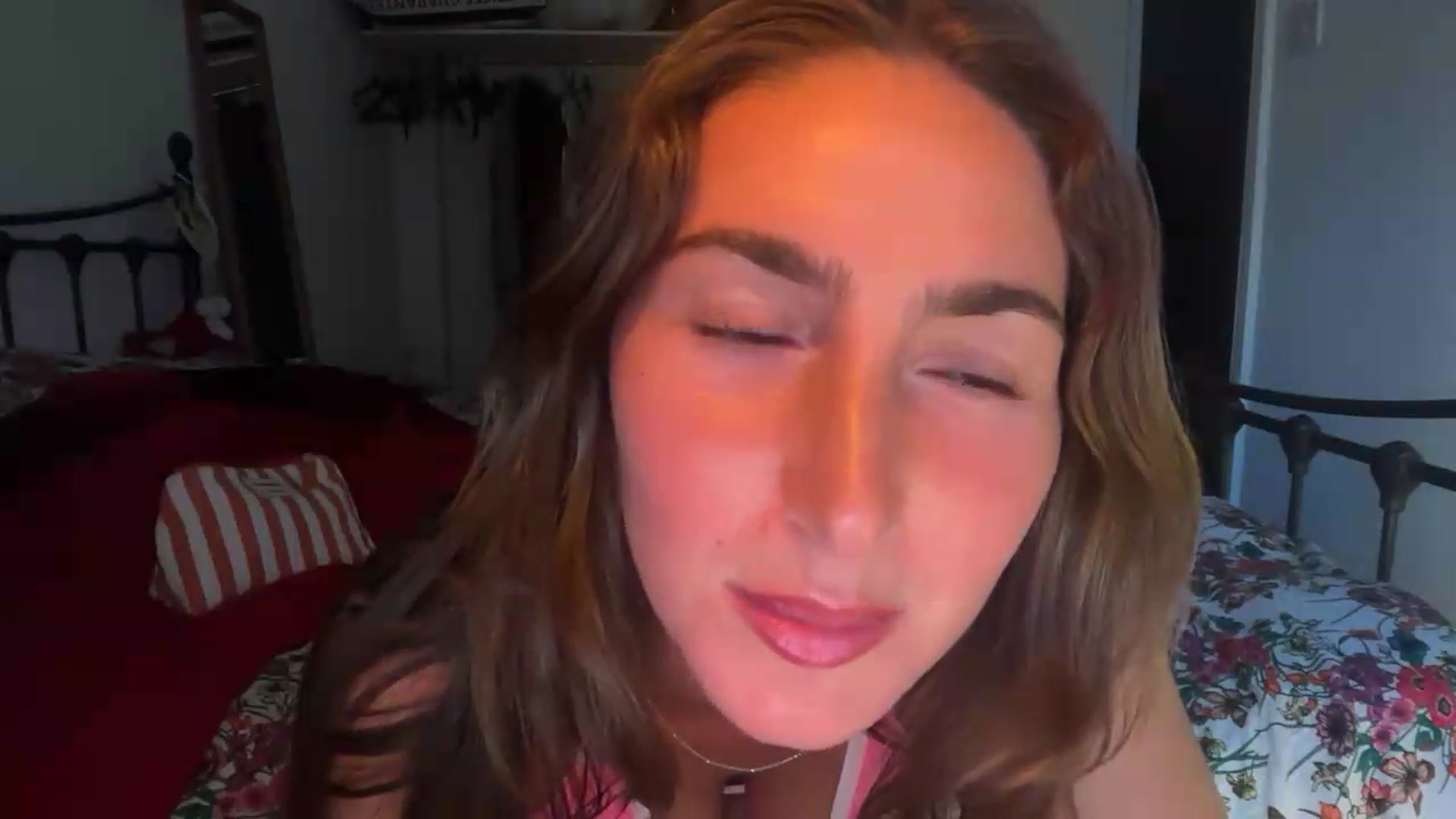 Gallery image thumbnail from CheekyKiki_xox's myfreecams stream on, 08/30/2026, 19:08 image 9 of 20