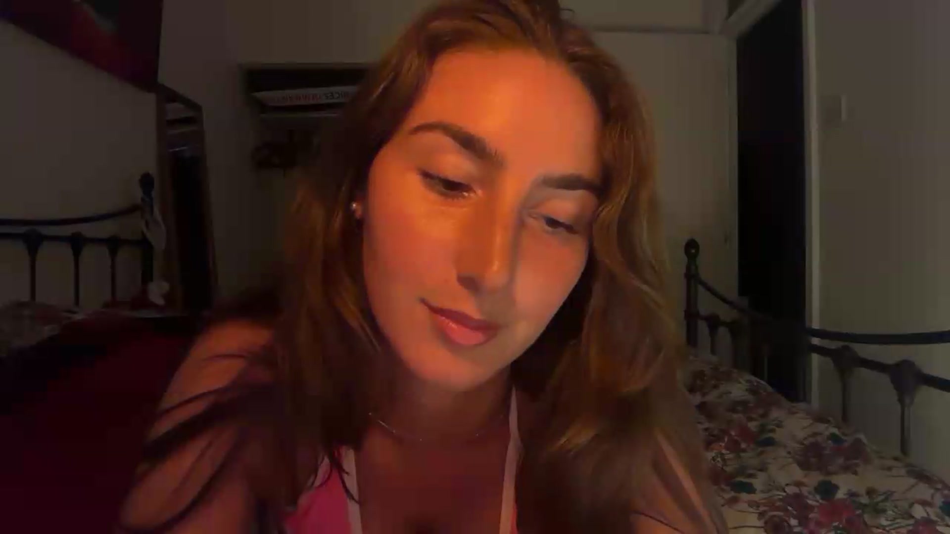 Gallery image thumbnail from CheekyKiki_xox's myfreecams stream on, 08/30/2026, 22:30 image 12 of 20