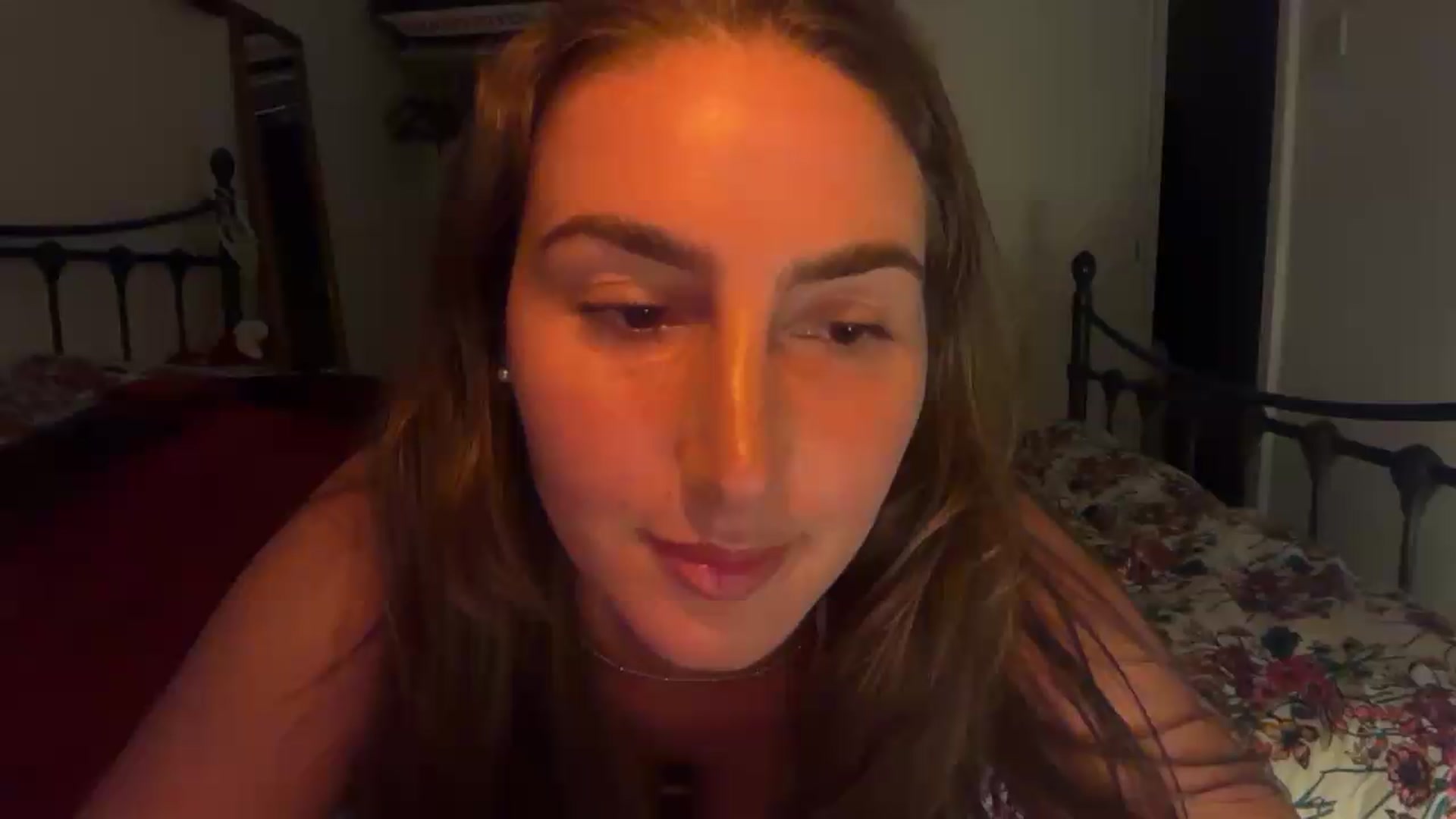 Gallery image thumbnail from CheekyKiki_xox's myfreecams stream on, 08/30/2026, 22:30 image 4 of 20