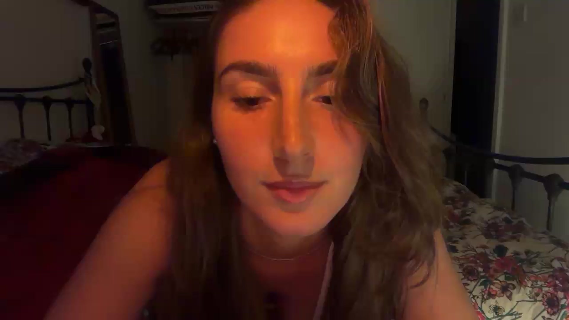 Gallery image thumbnail from CheekyKiki_xox's myfreecams stream on, 08/30/2026, 22:30 image 6 of 20