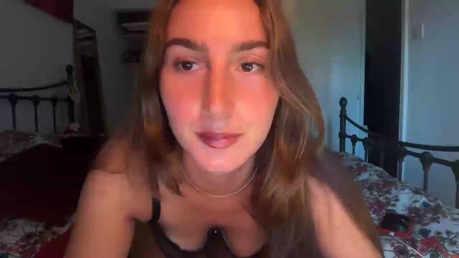 Gallery image thumbnail from CheekyKiki_xox's myfreecams stream on, 08/31/2026, 19:00 image 1 of 20