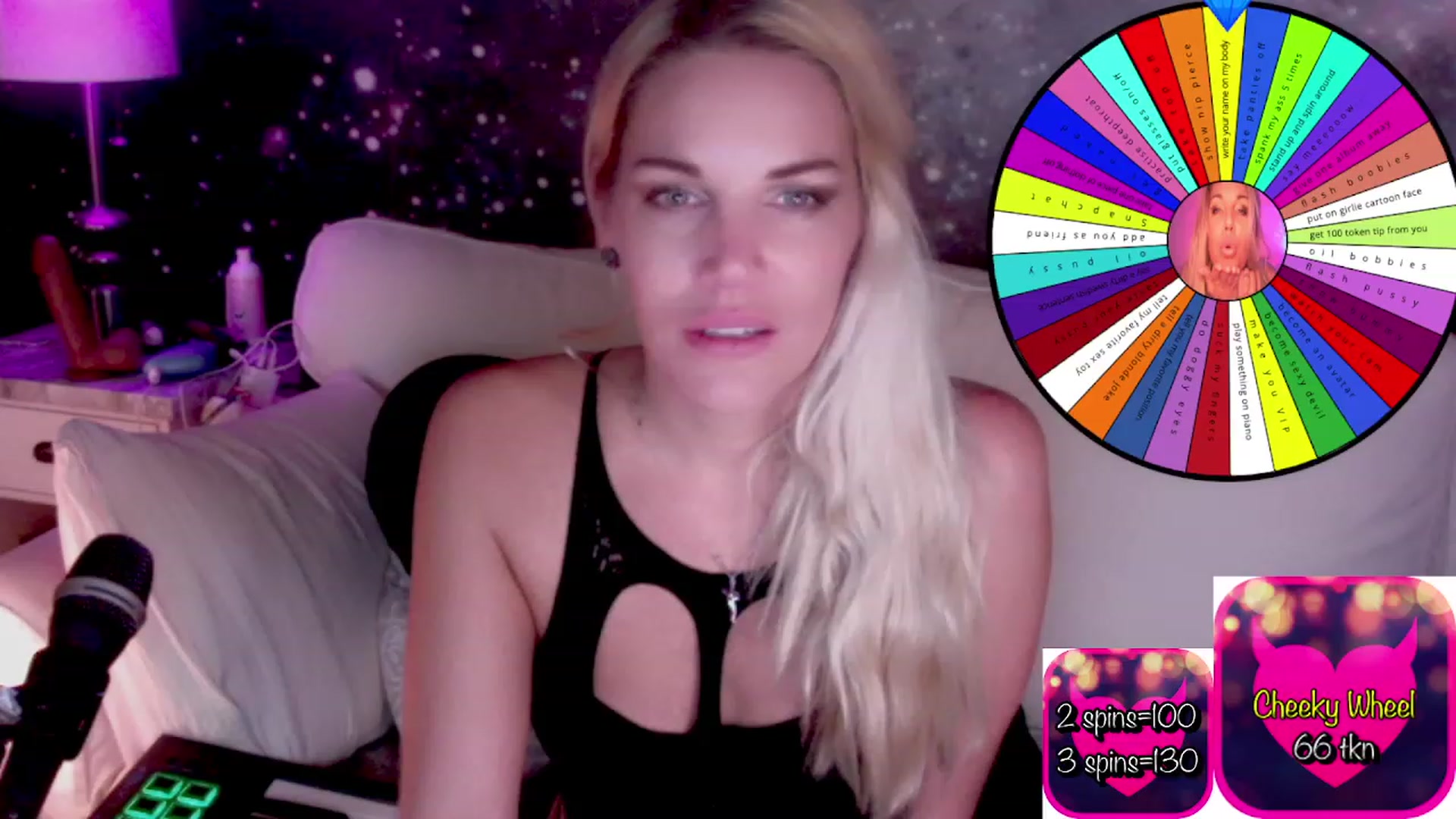 Gallery image thumbnail from CheekySwede's myfreecams stream on, 11/19/2022, 14:16 image 14 of 20