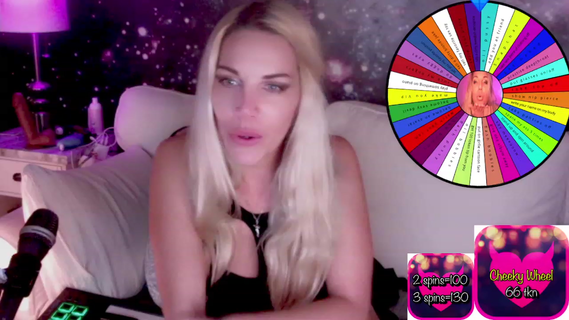Gallery image thumbnail from CheekySwede's myfreecams stream on, 11/19/2022, 14:16 image 6 of 20
