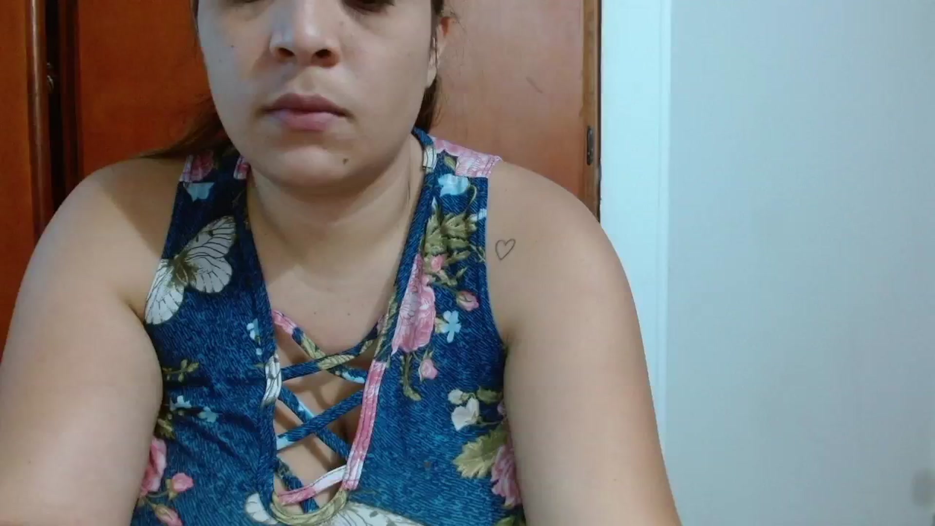 Gallery image thumbnail from Chellsea_'s myfreecams stream on, 08/19/2024, 03:58 image 10 of 20