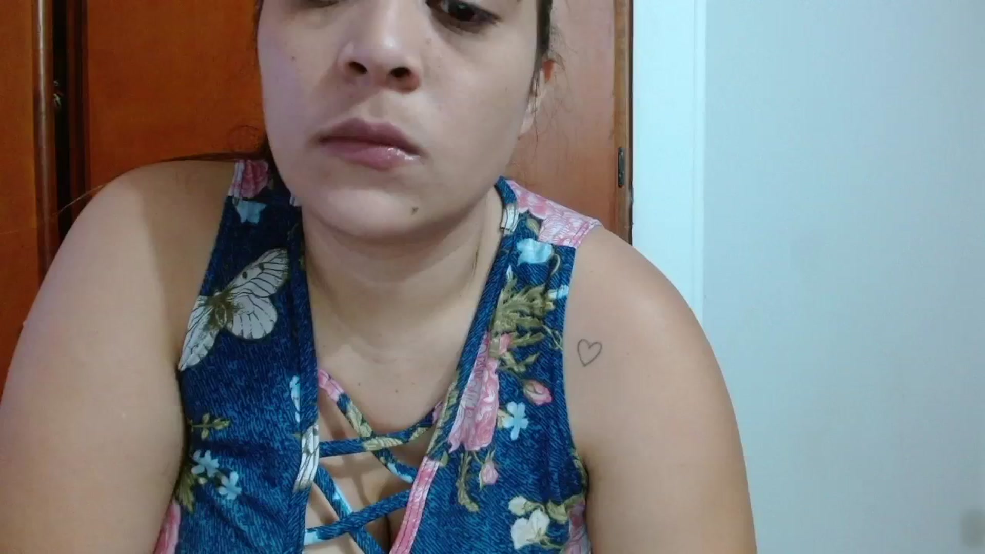 Gallery image thumbnail from Chellsea_'s myfreecams stream on, 08/19/2024, 03:58 image 19 of 20