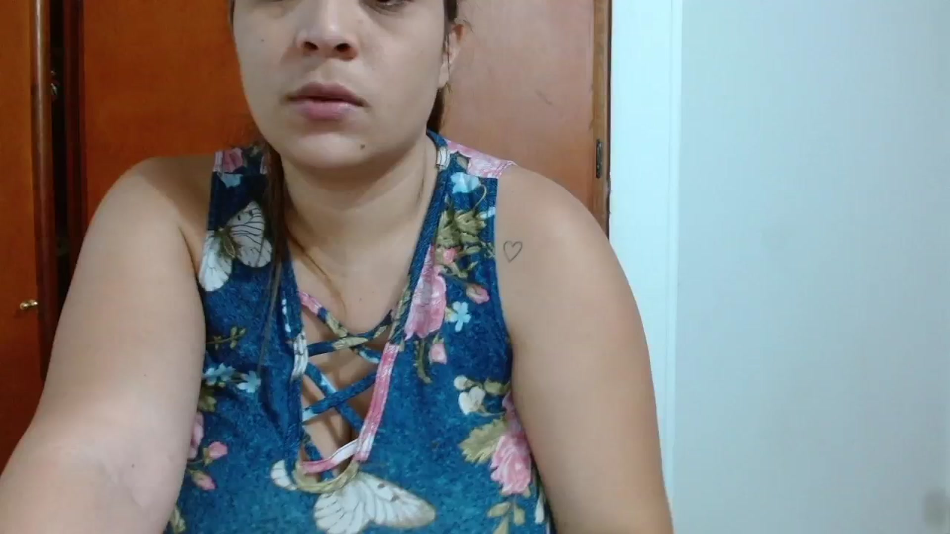 Gallery image thumbnail from Chellsea_'s myfreecams stream on, 08/19/2024, 03:58 image 6 of 20
