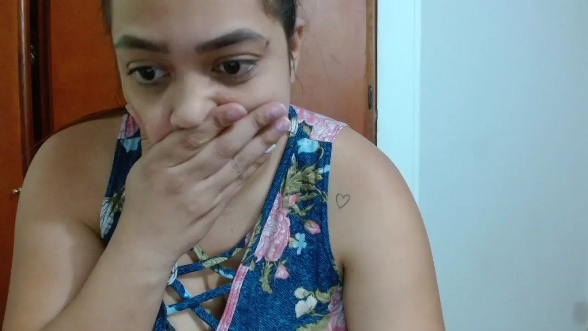 Gallery image thumbnail from Chellsea_'s myfreecams stream on, 08/19/2024, 03:58 image 18 of 20