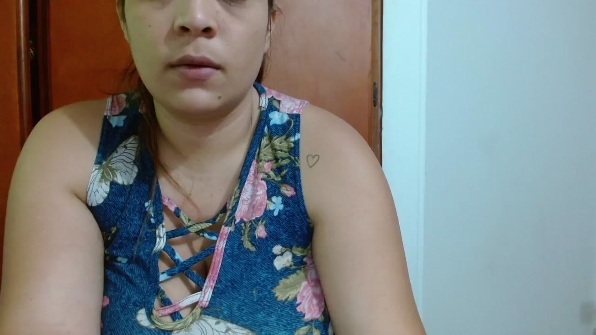 Gallery image thumbnail from Chellsea_'s myfreecams stream on, 08/19/2024, 03:58 image 9 of 20