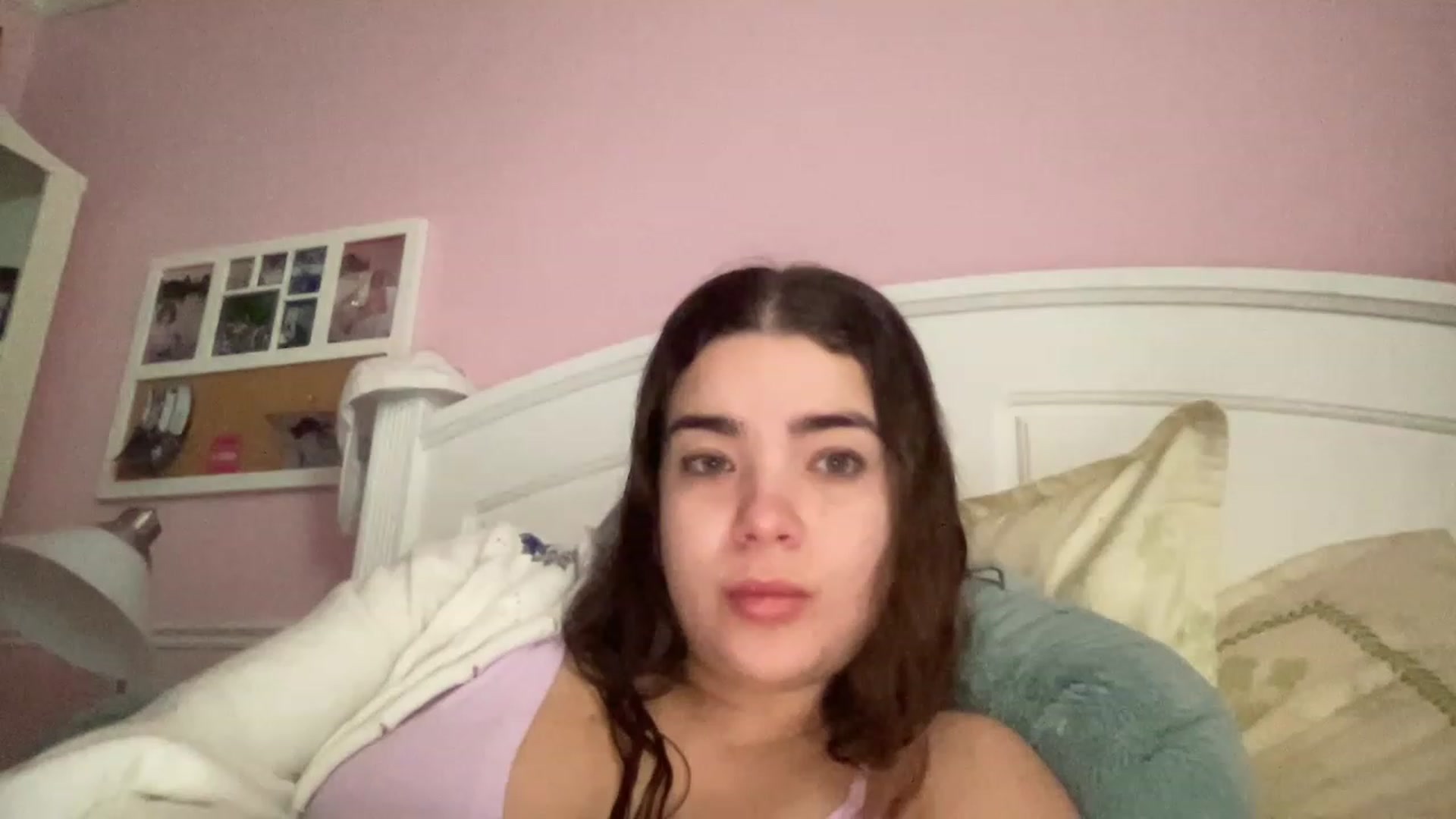 Gallery image thumbnail from Chelseara3's myfreecams stream on, 05/06/2023, 18:58 image 20 of 20