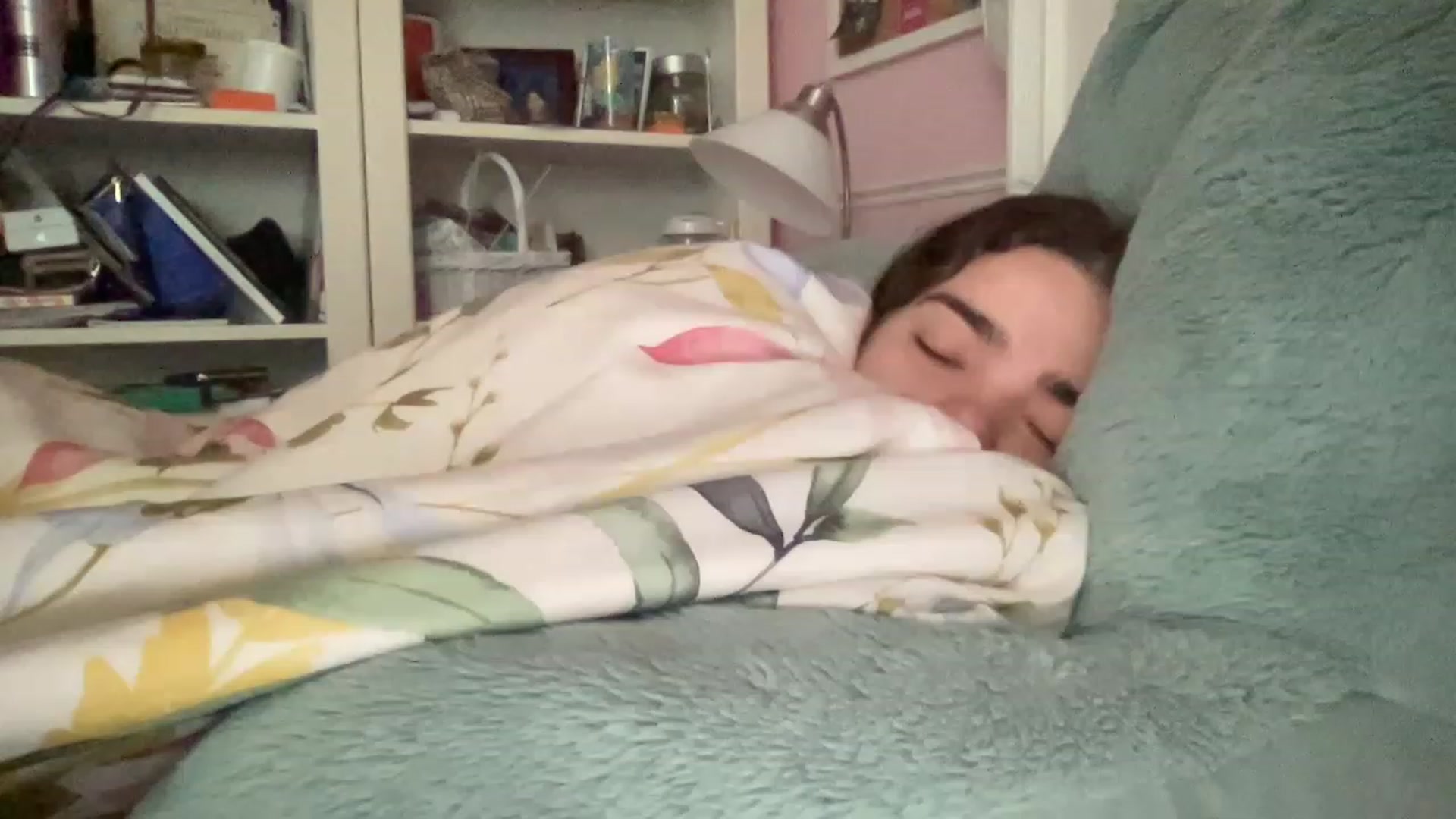 Gallery image thumbnail from Chelseara3's myfreecams stream on, 05/06/2023, 20:33 image 20 of 20