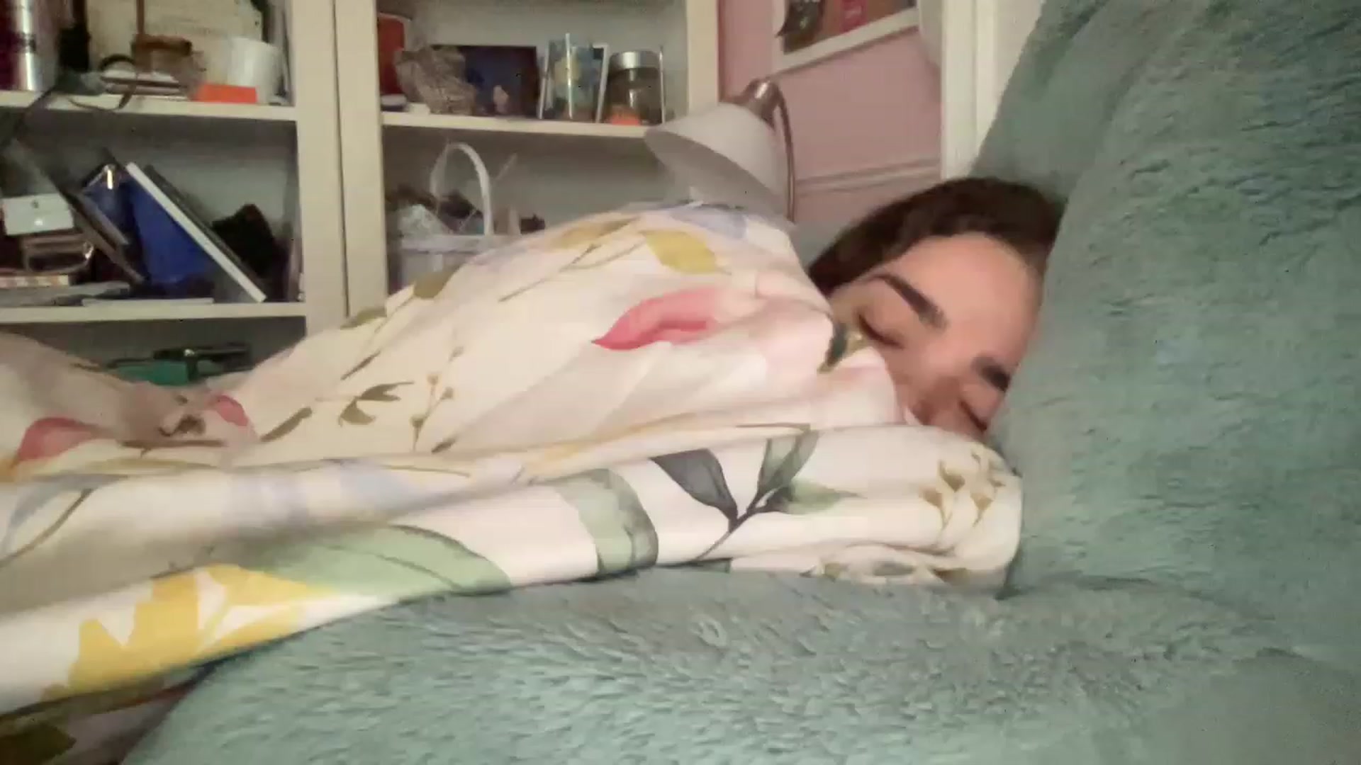 Gallery image thumbnail from Chelseara3's myfreecams stream on, 05/06/2023, 20:33 image 15 of 20