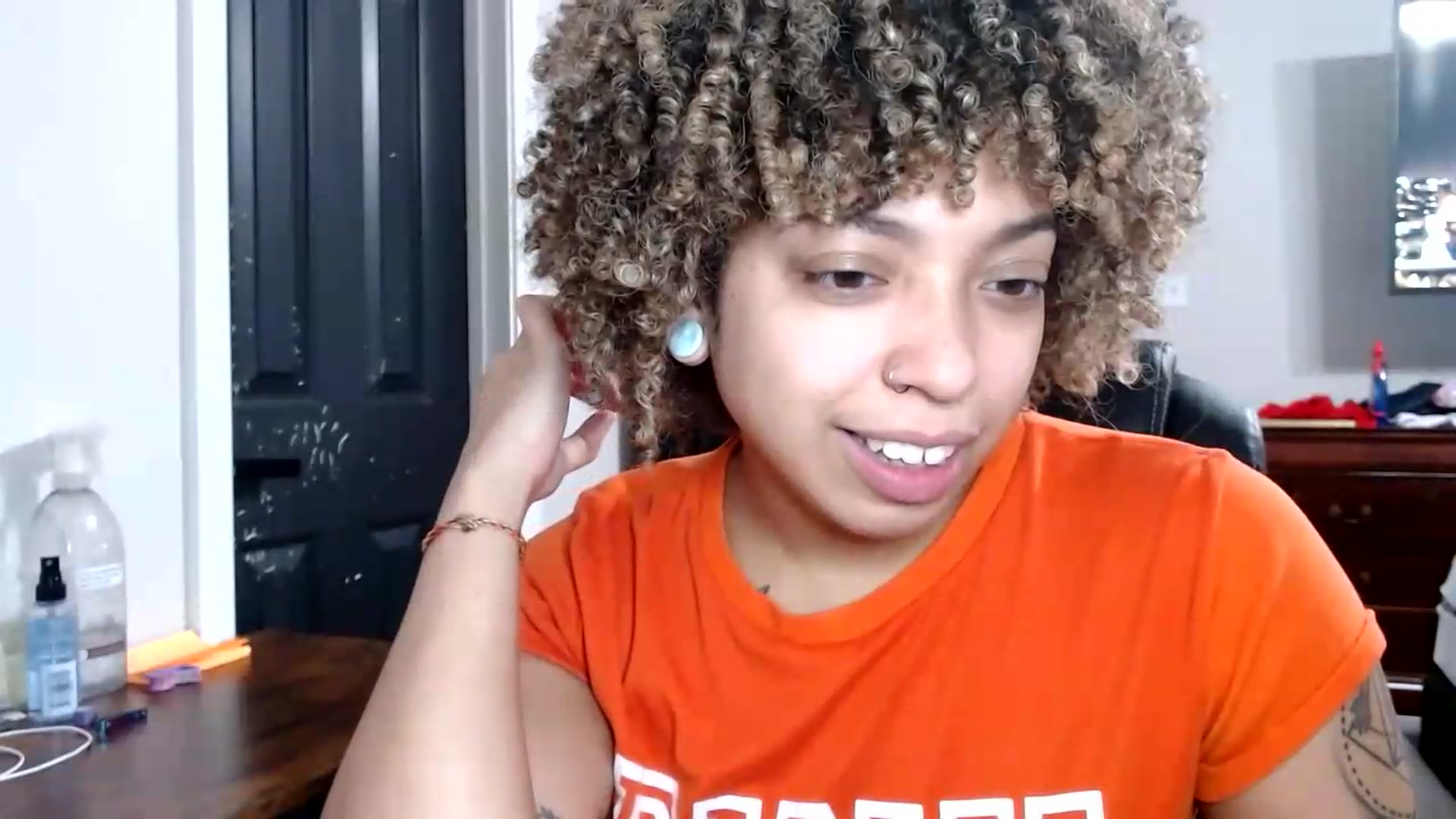 Gallery image thumbnail from CherriBombzz's myfreecams stream on, 08/19/2026, 13:25 image 8 of 20