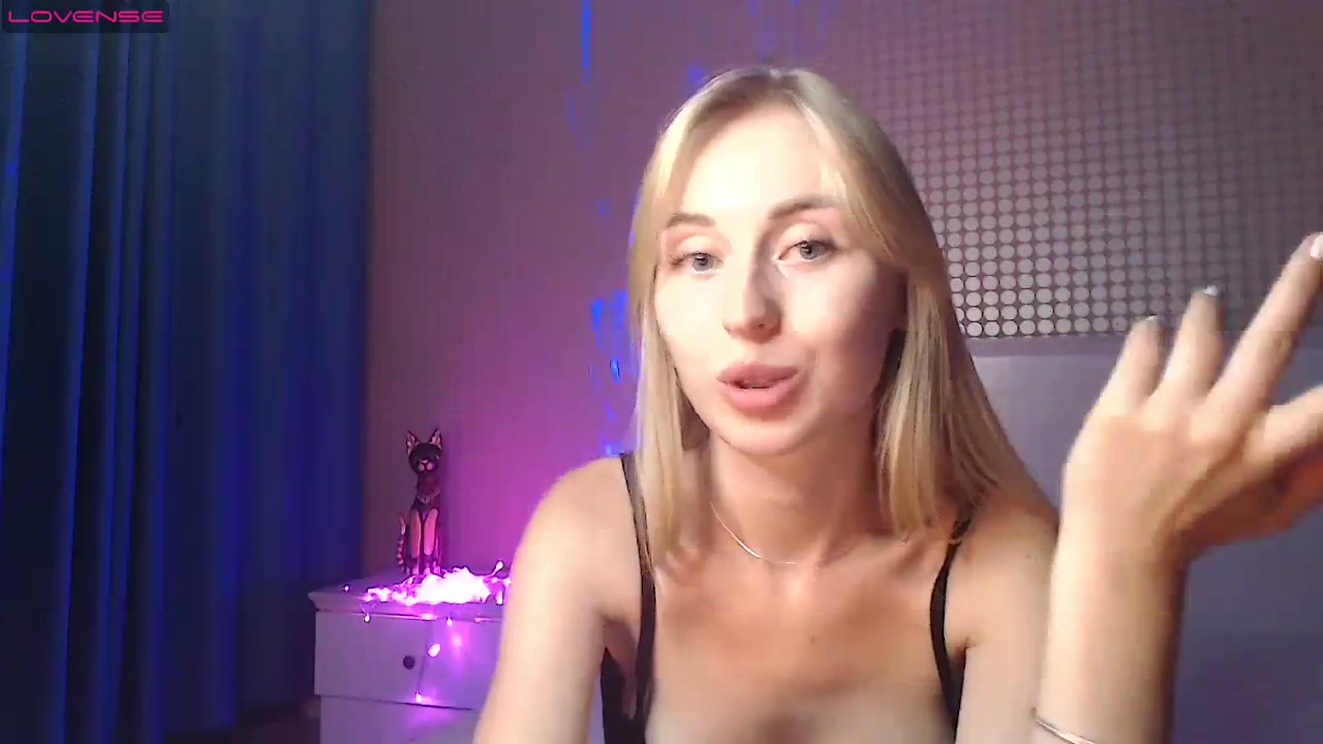 Gallery image thumbnail from Cherries_BOOM's myfreecams stream on, 08/04/2023, 22:26 image 18 of 20