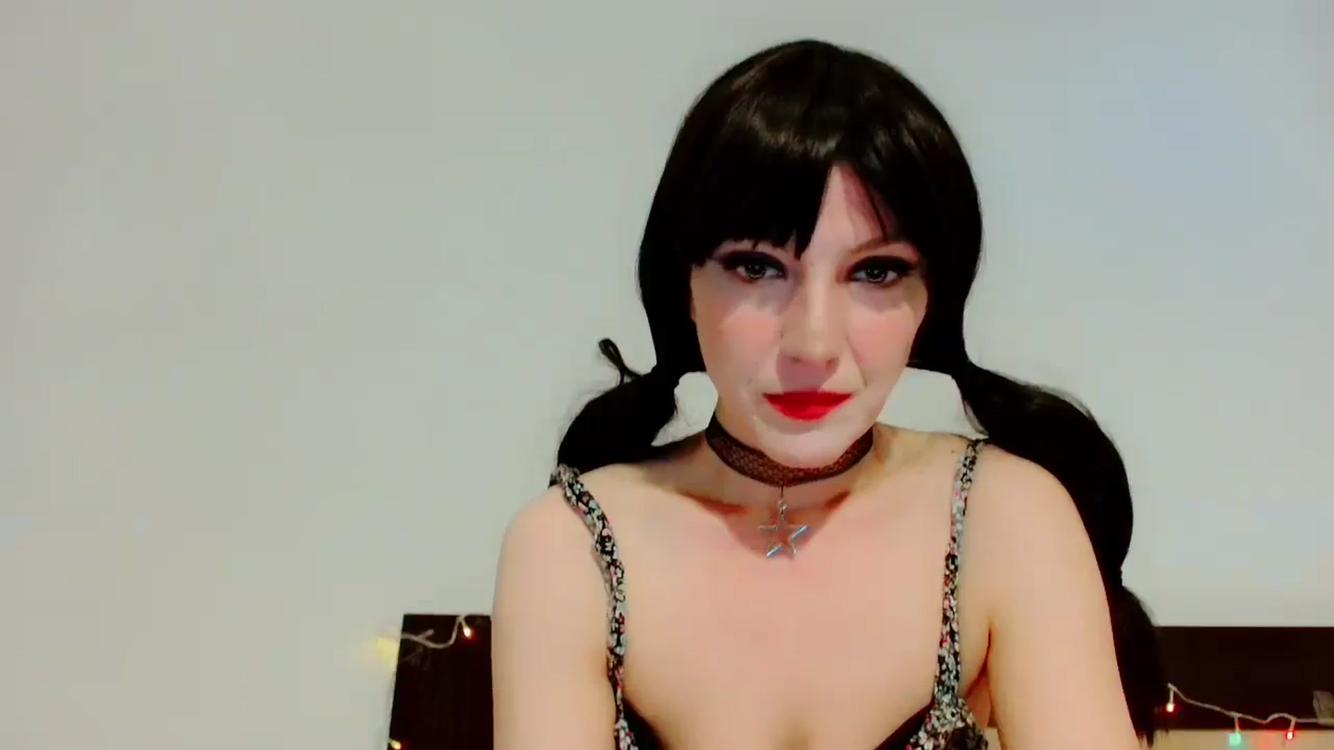 Gallery image thumbnail from CherrishDimX's myfreecams stream on, 12/31/2023, 13:58 image 11 of 20