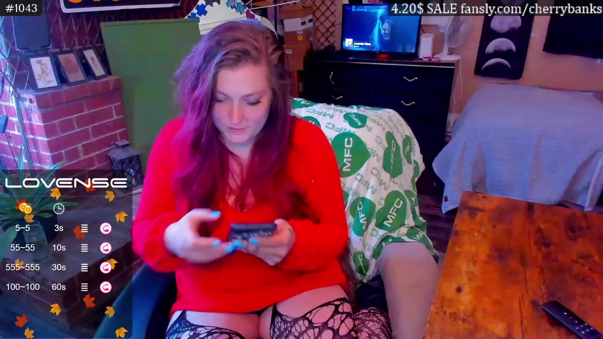 Gallery image thumbnail from CherryBanks's myfreecams stream on, 11/16/2022, 18:02 image 18 of 20