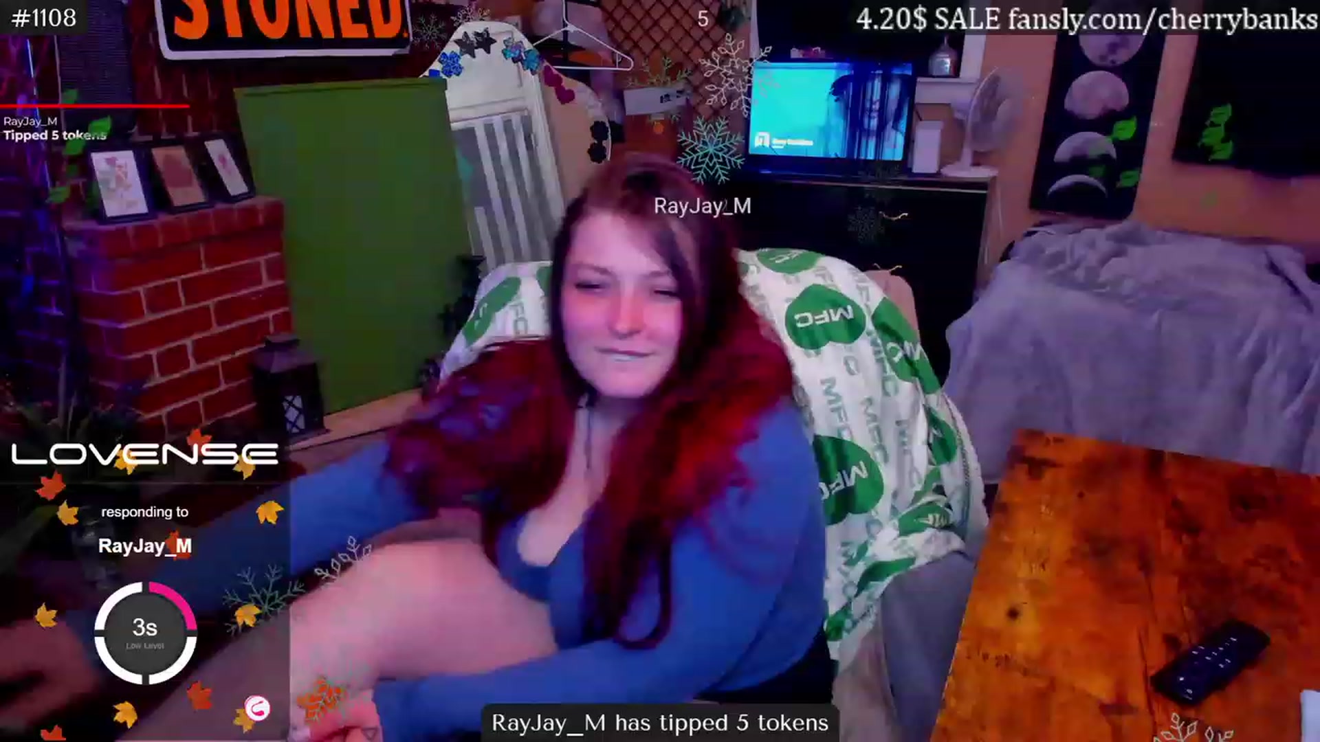 Gallery image thumbnail from CherryBanks's myfreecams stream on, 11/21/2022, 04:35 image 12 of 20