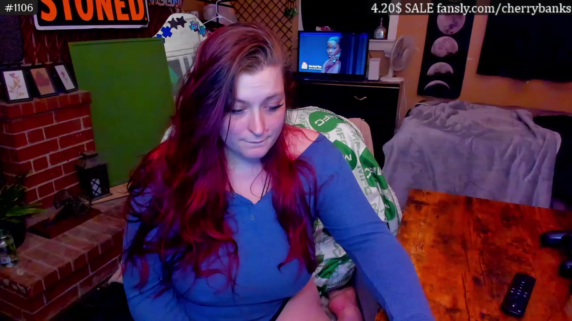 Gallery image thumbnail from CherryBanks's myfreecams stream on, 11/21/2022, 04:35 image 17 of 20