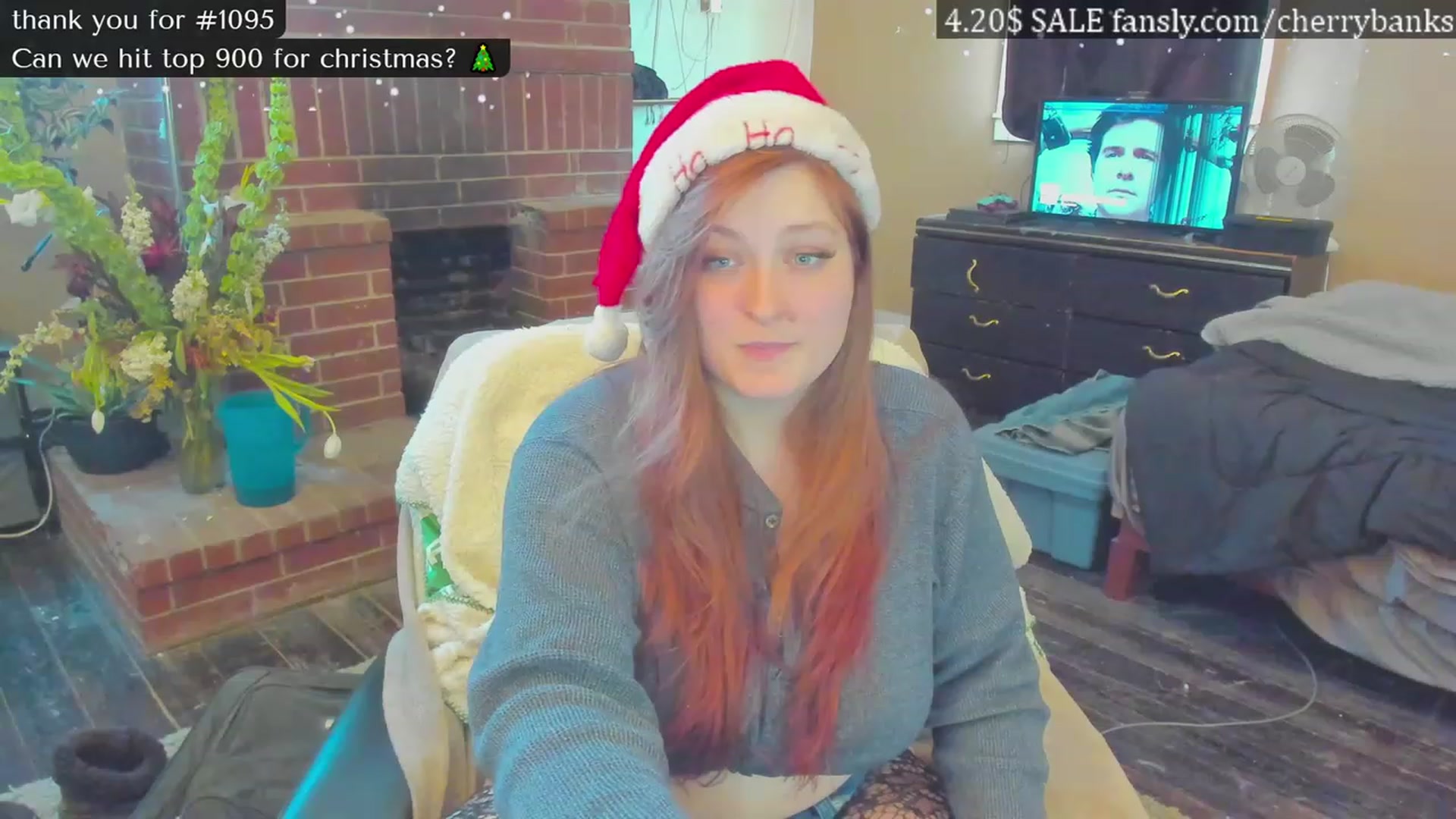 Gallery image thumbnail from CherryBanks's myfreecams stream on, 12/25/2022, 19:57 image 18 of 20