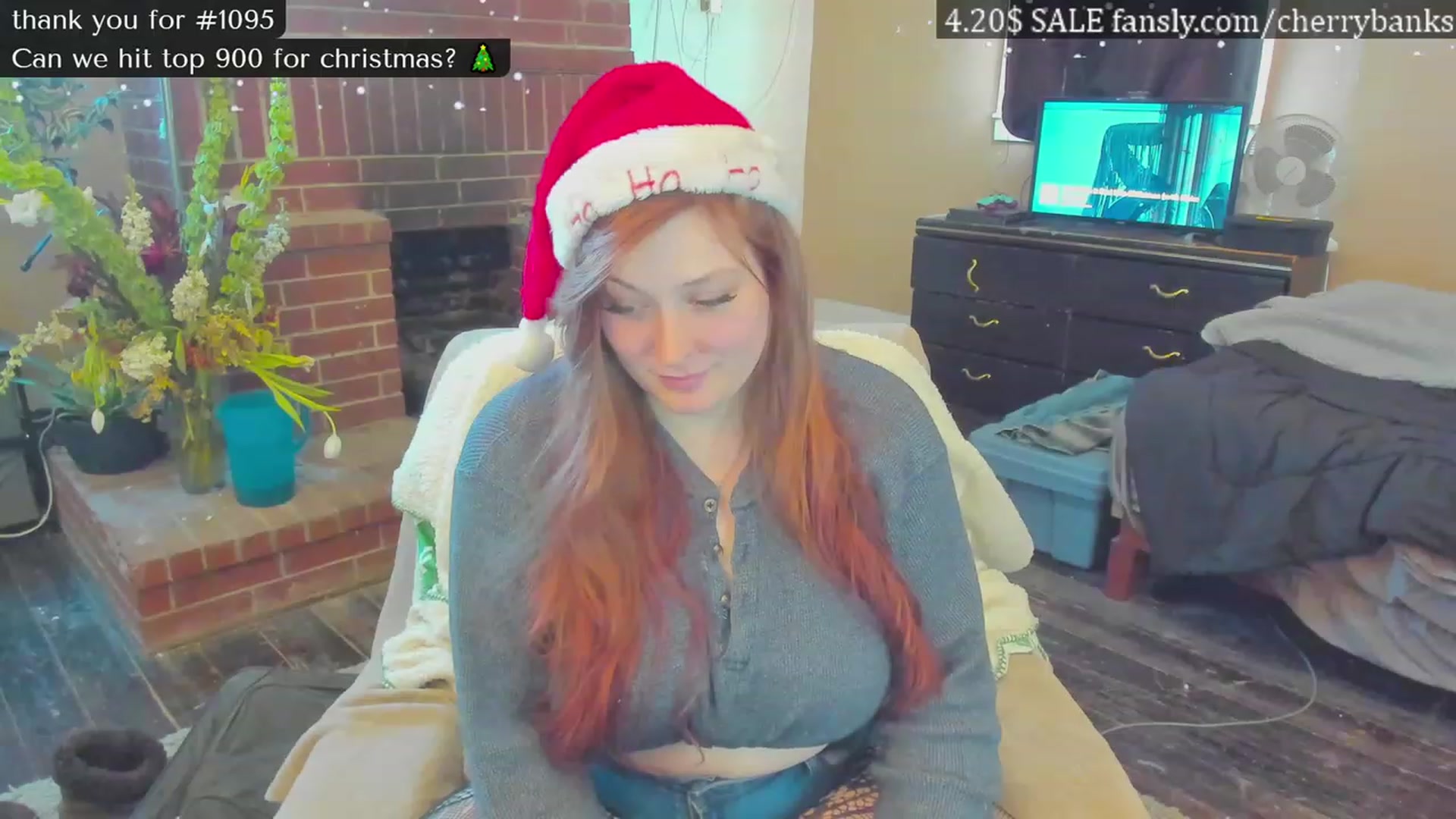 Gallery image thumbnail from CherryBanks's myfreecams stream on, 12/25/2022, 19:57 image 19 of 20