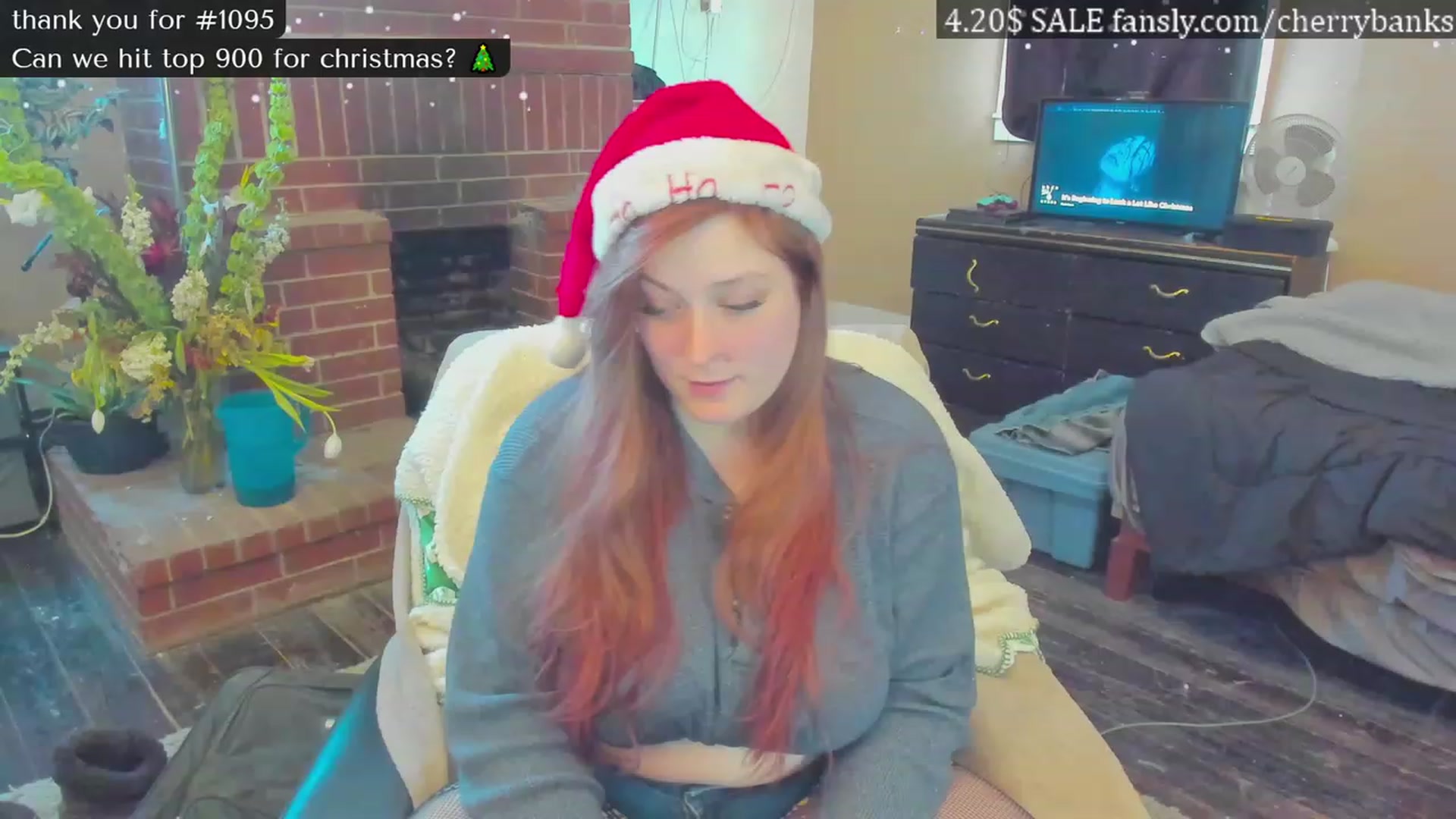 Gallery image thumbnail from CherryBanks's myfreecams stream on, 12/25/2022, 19:57 image 16 of 20