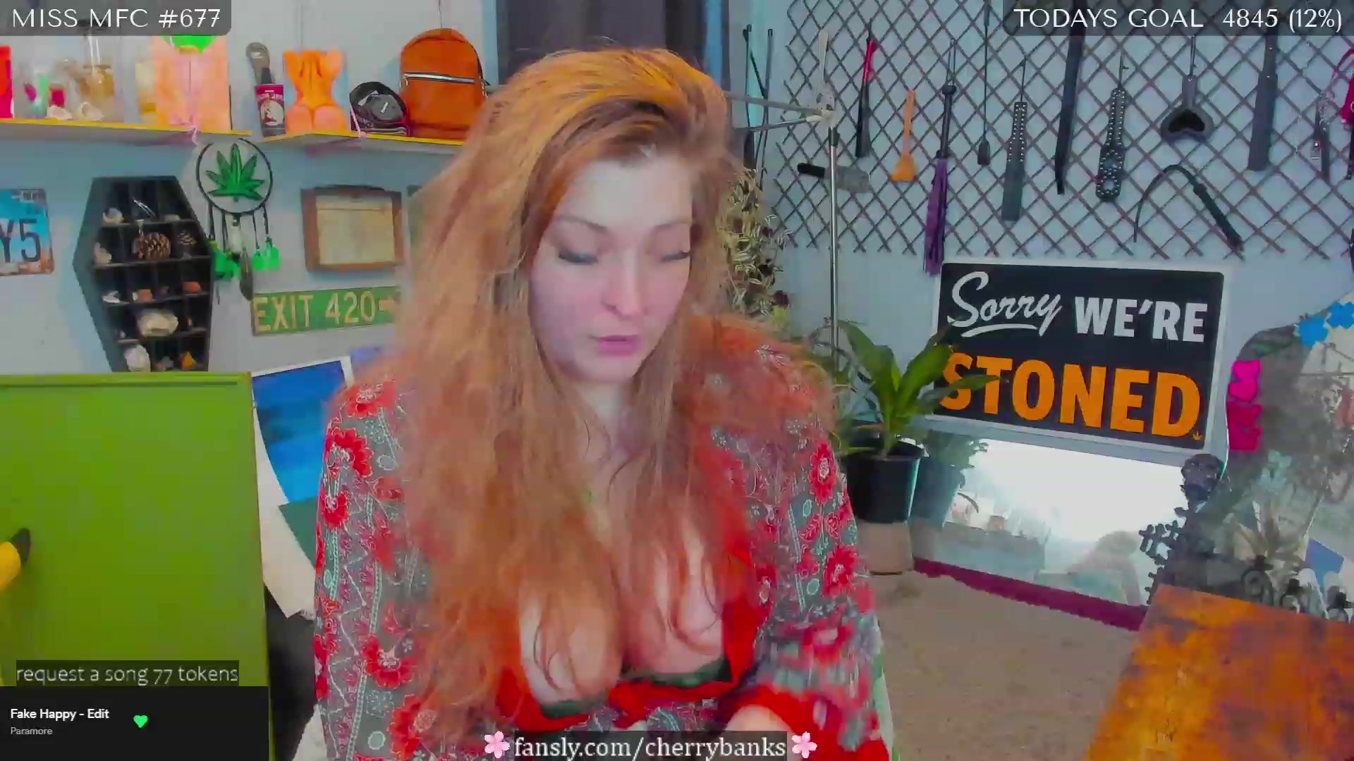 Gallery image thumbnail from CherryBanks's myfreecams stream on, 03/05/2023, 17:23 image 10 of 20