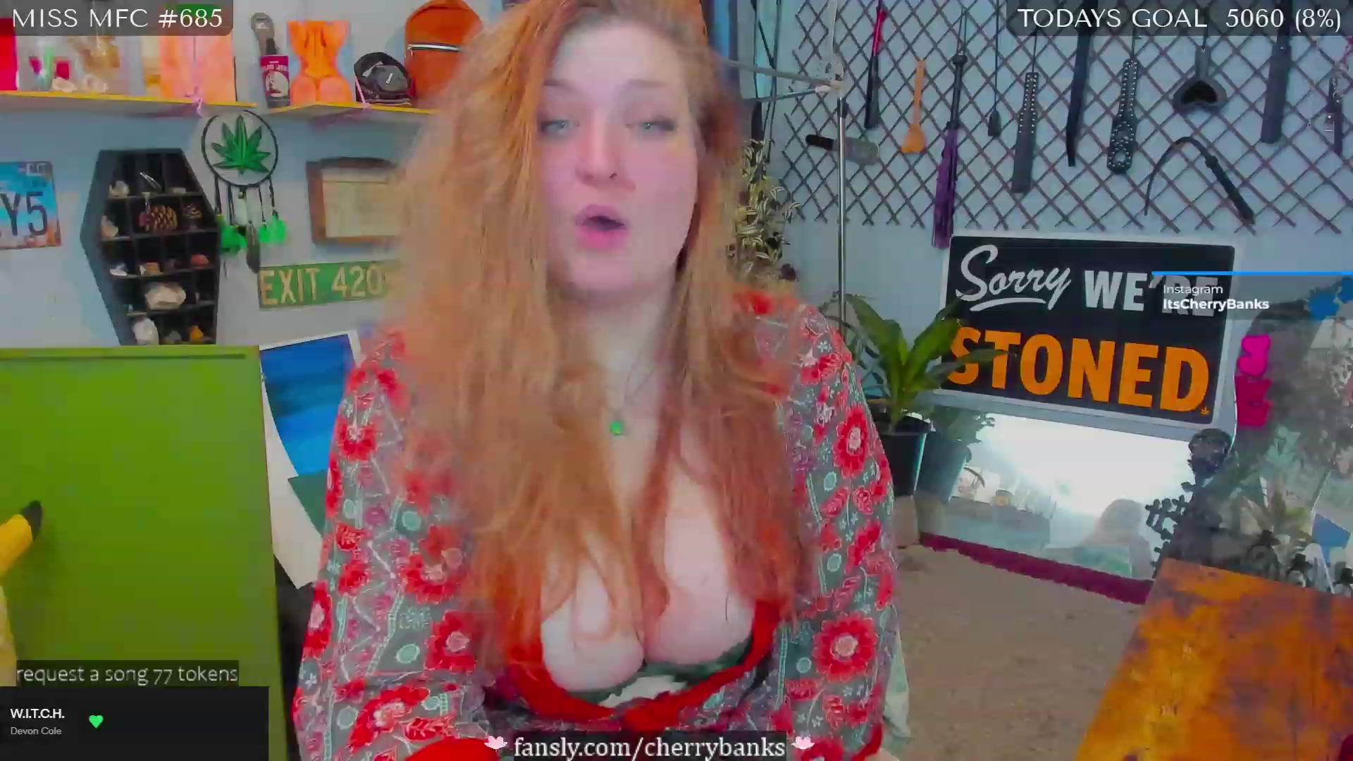 Gallery image thumbnail from CherryBanks's myfreecams stream on, 03/05/2023, 17:23 image 4 of 20