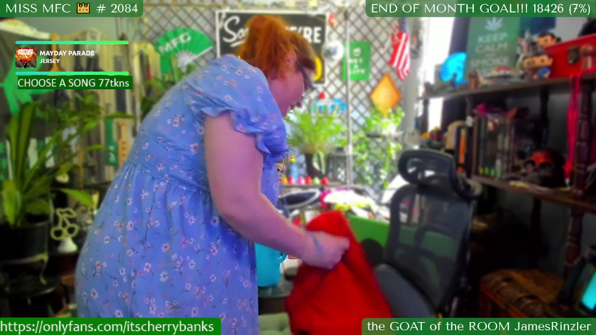 Gallery image thumbnail from CherryBanks's myfreecams stream on, 07/28/2025, 19:41 image 14 of 20
