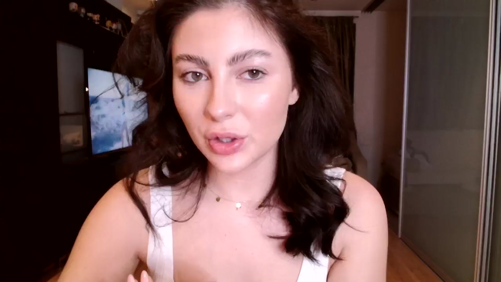 Gallery image thumbnail from CherryCake's myfreecams stream on, 12/30/2024, 22:19 image 16 of 20