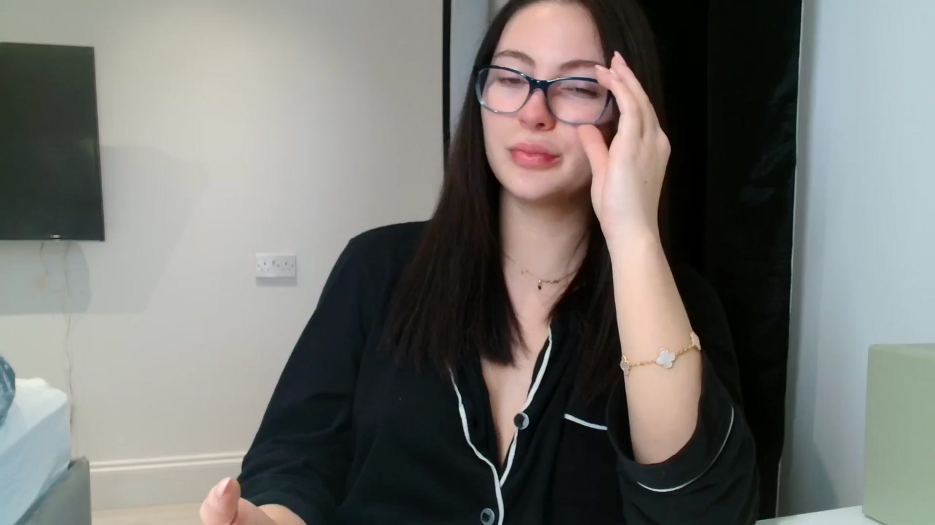 Gallery image thumbnail from CherryCake's myfreecams stream on, 01/07/2025, 15:32 image 17 of 20