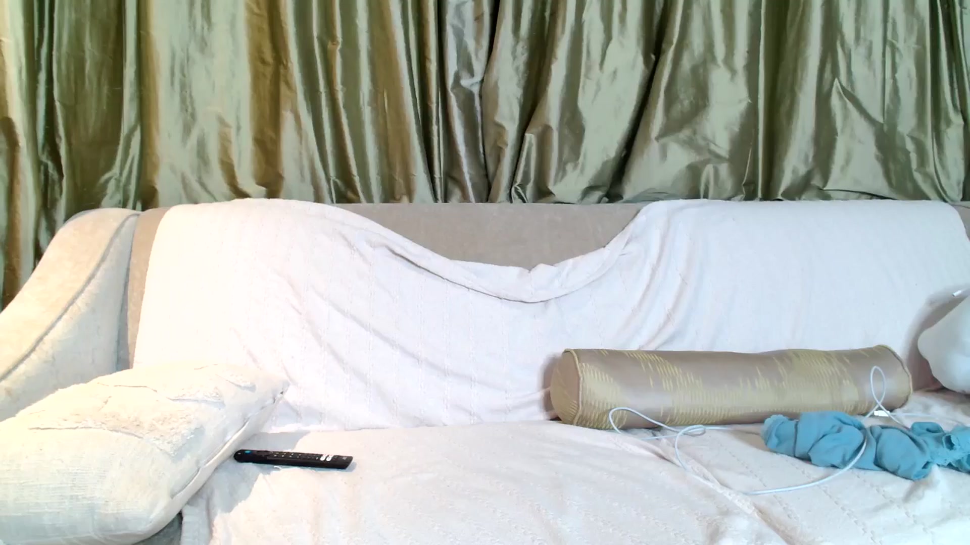 Gallery image thumbnail from CherryCake's myfreecams stream on, 01/12/2025, 18:41 image 12 of 20