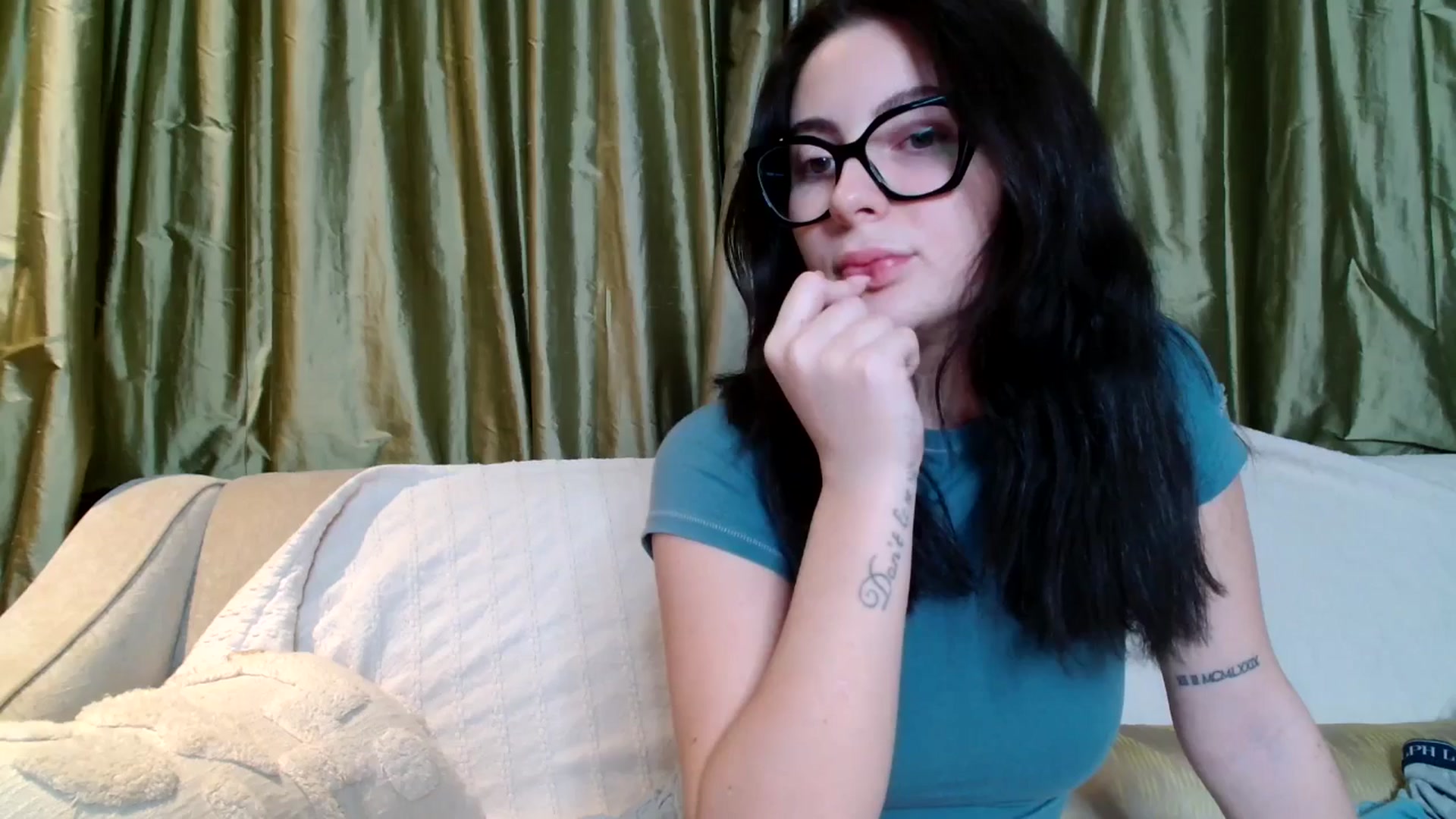Gallery image thumbnail from CherryCake's myfreecams stream on, 01/14/2025, 19:36 image 7 of 20