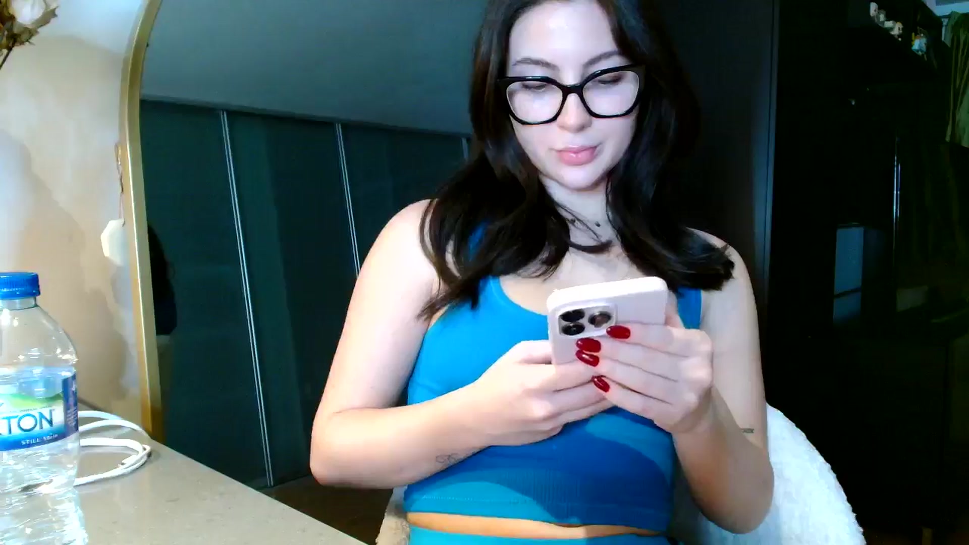Gallery image thumbnail from CherryCake's myfreecams stream on, 01/21/2025, 18:56 image 4 of 20
