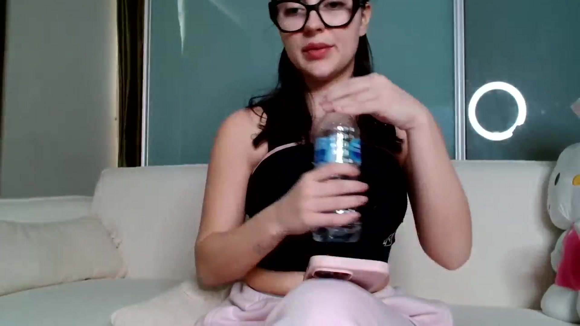 Gallery image thumbnail from CherryCake's myfreecams stream on, 03/16/2025, 15:11 image 10 of 20