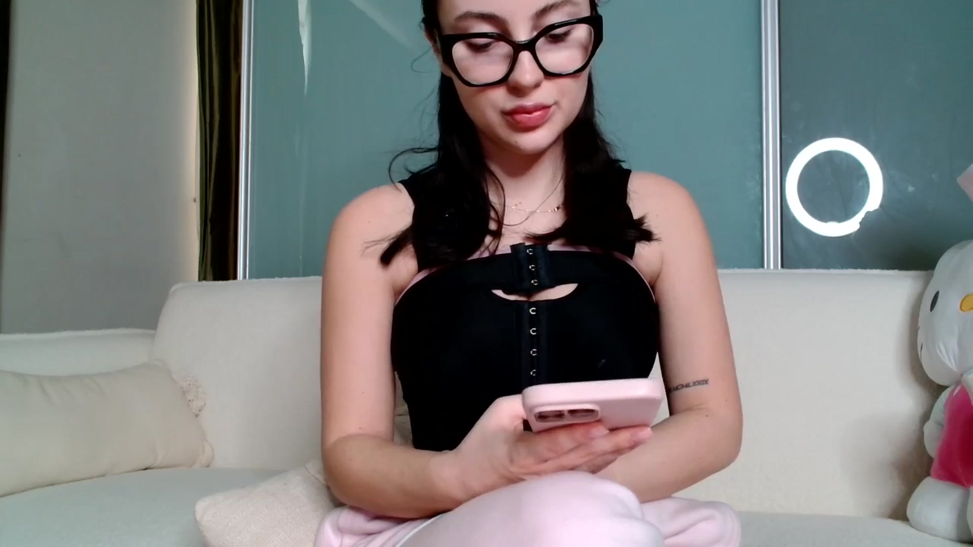 Gallery image thumbnail from CherryCake's myfreecams stream on, 03/16/2025, 15:11 image 19 of 20