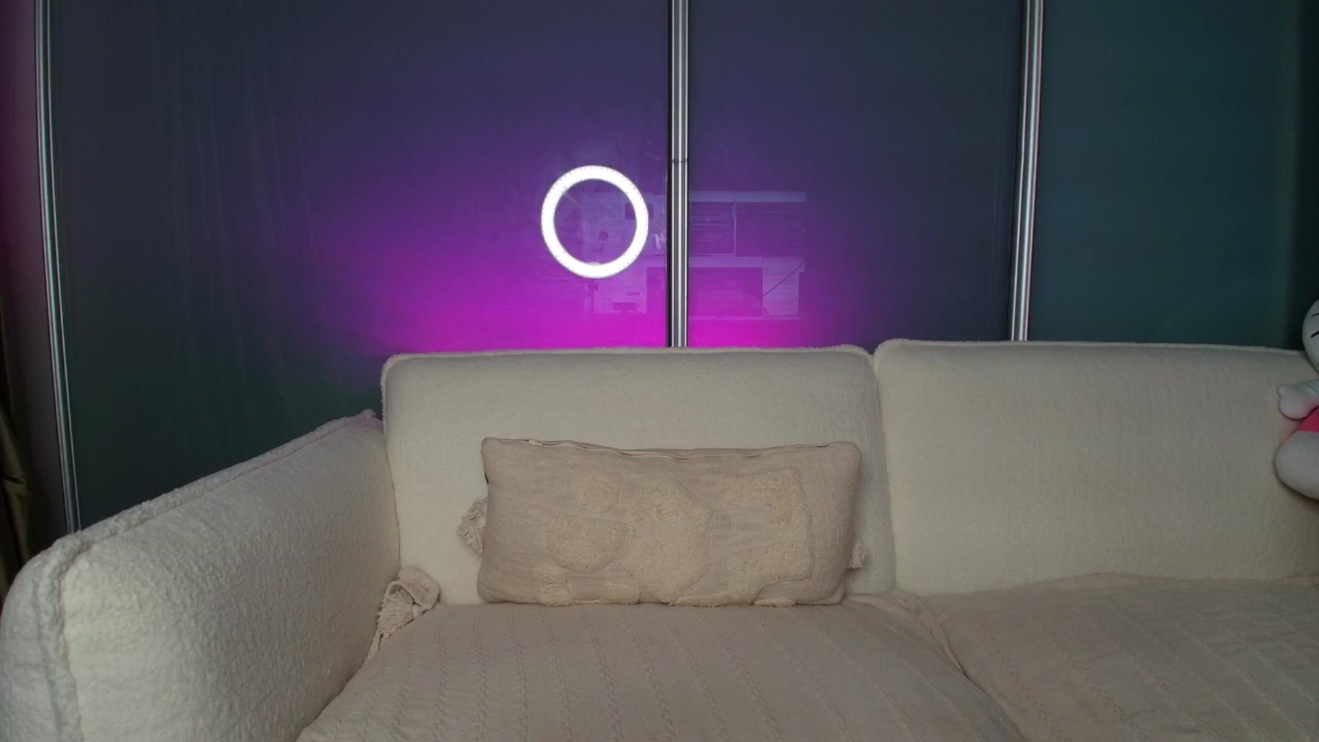 Gallery image thumbnail from CherryCake's myfreecams stream on, 04/15/2025, 24:49 image 17 of 20
