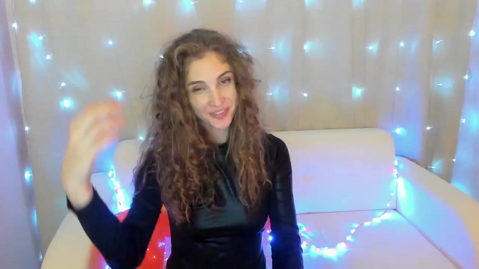 Gallery image thumbnail from CherryChristy's myfreecams stream on, 12/26/2022, 24:02 image 19 of 20