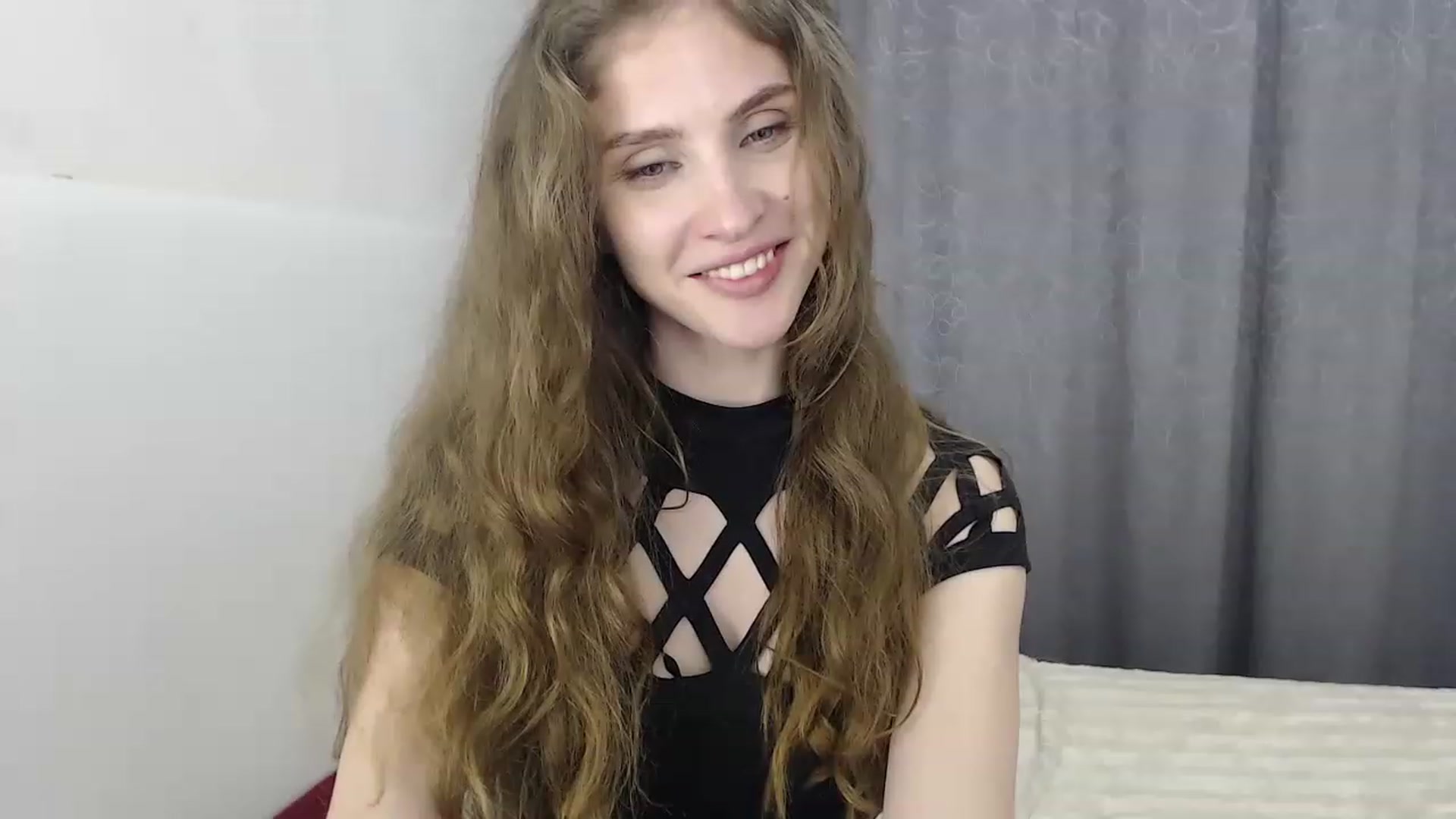 Gallery image thumbnail from CherryChristy's myfreecams stream on, 04/18/2023, 24:00 image 17 of 20