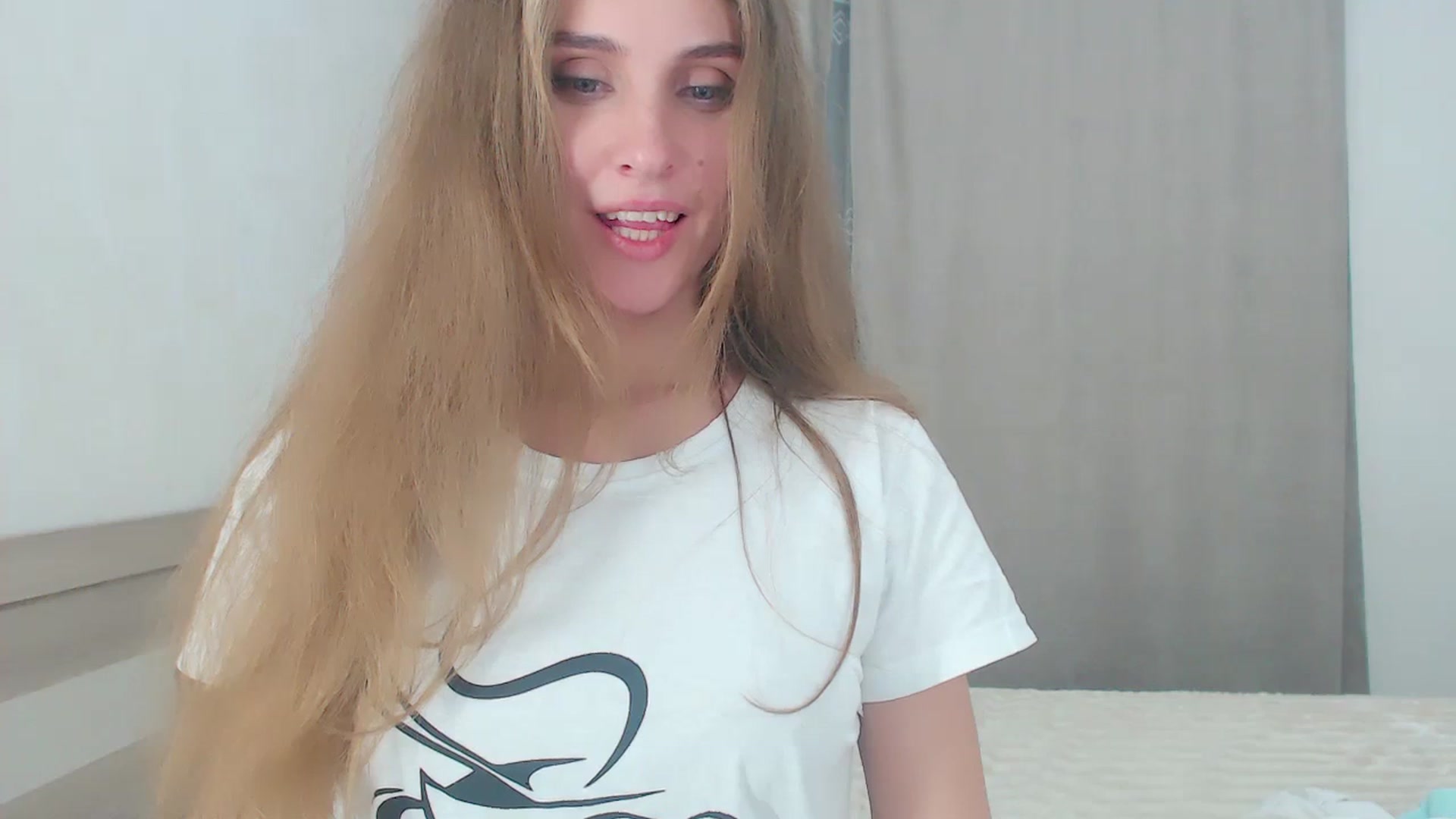Gallery image thumbnail from CherryChristy's myfreecams stream on, 10/23/2023, 24:29 image 13 of 20