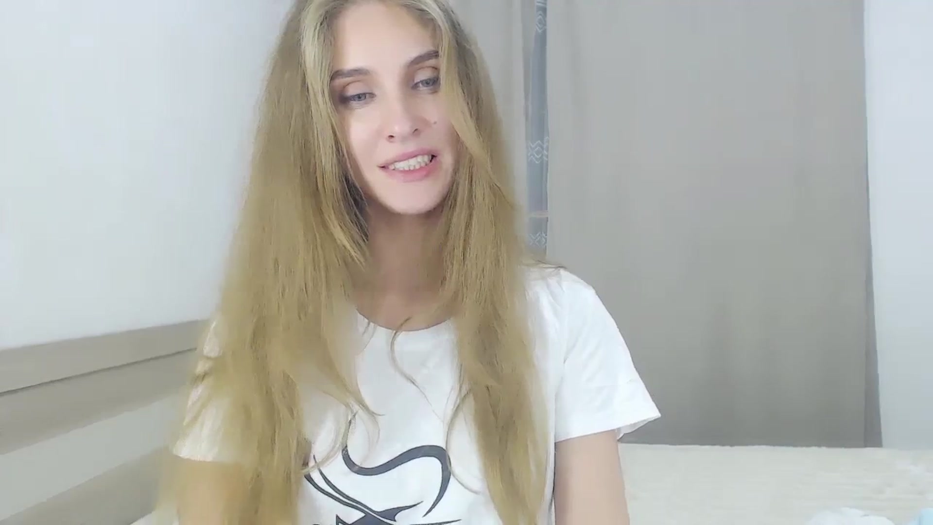 Gallery image thumbnail from CherryChristy's myfreecams stream on, 10/23/2023, 24:29 image 7 of 20