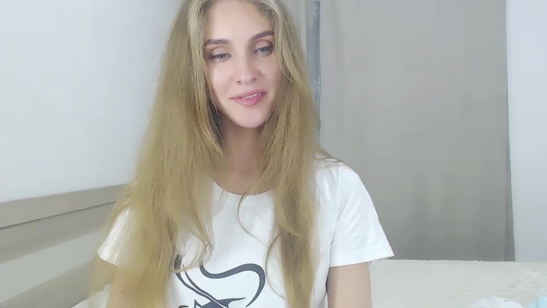 Gallery image thumbnail from CherryChristy's myfreecams stream on, 10/23/2023, 24:29 image 3 of 20