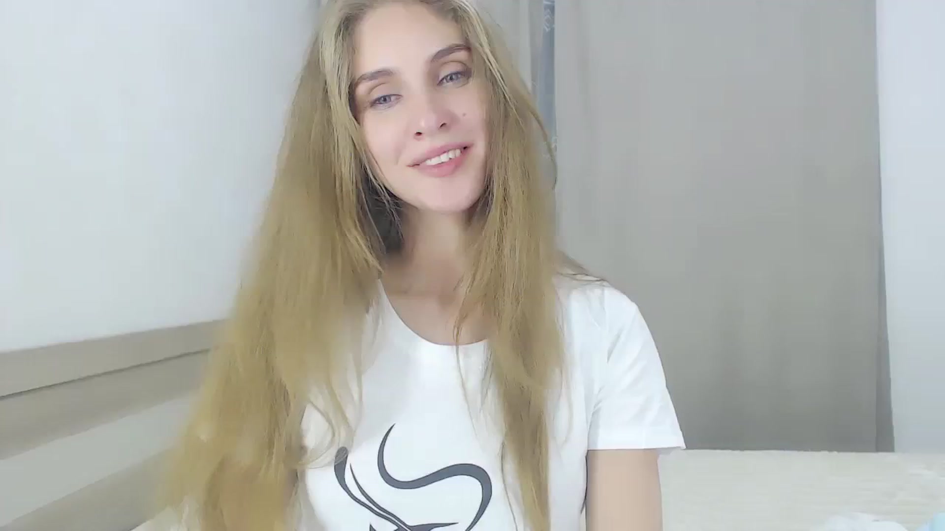 Gallery image thumbnail from CherryChristy's myfreecams stream on, 10/23/2023, 24:29 image 1 of 20