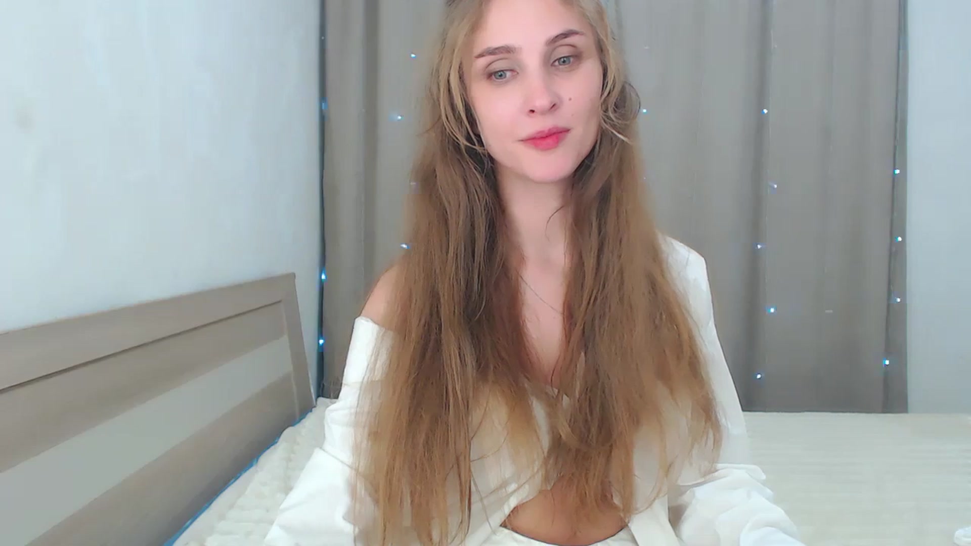 Gallery image thumbnail from CherryChristy's myfreecams stream on, 01/01/2024, 11:53 image 17 of 20
