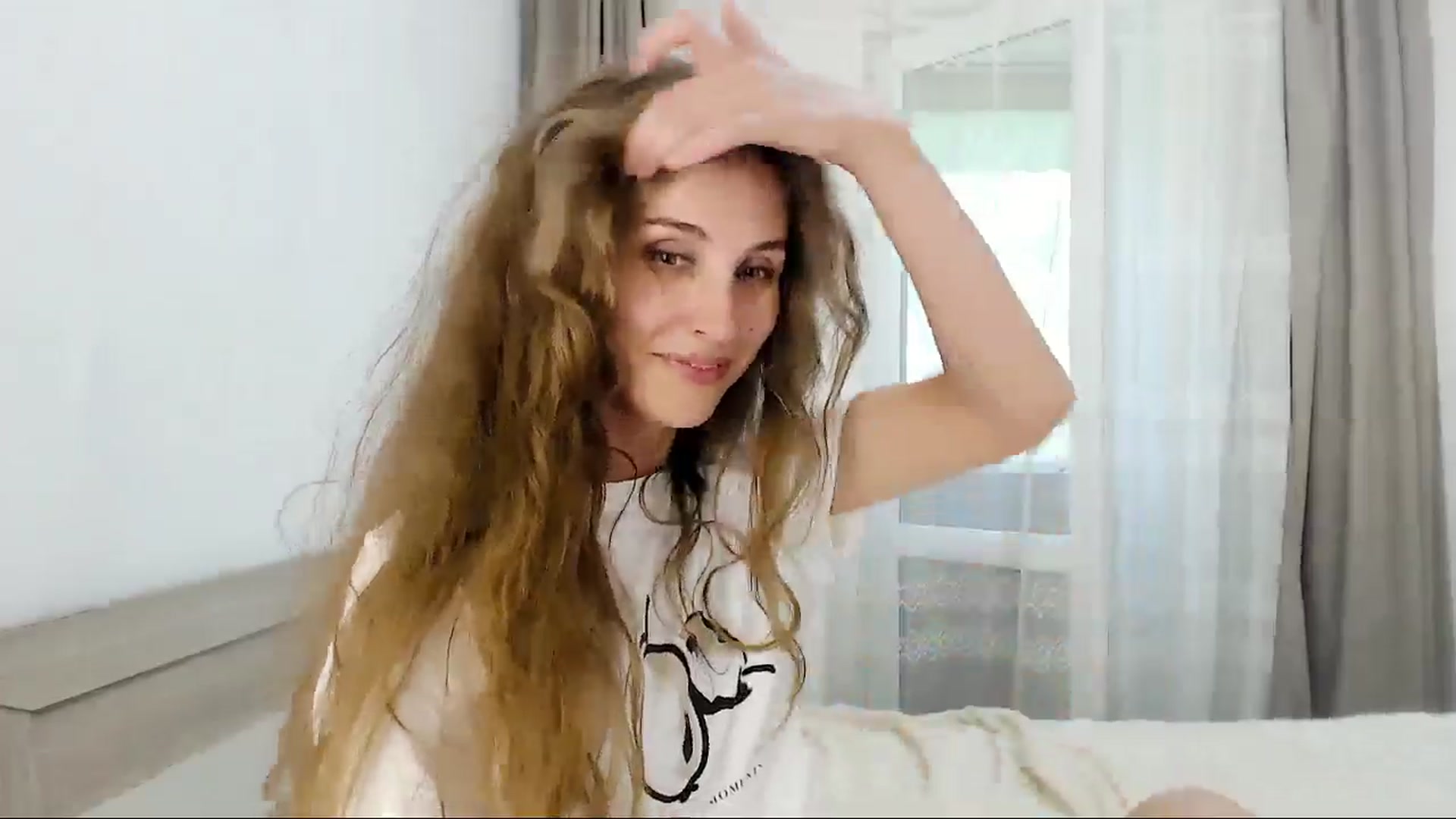 Gallery image thumbnail from CherryChristy's myfreecams stream on, 07/21/2024, 11:11 image 18 of 20