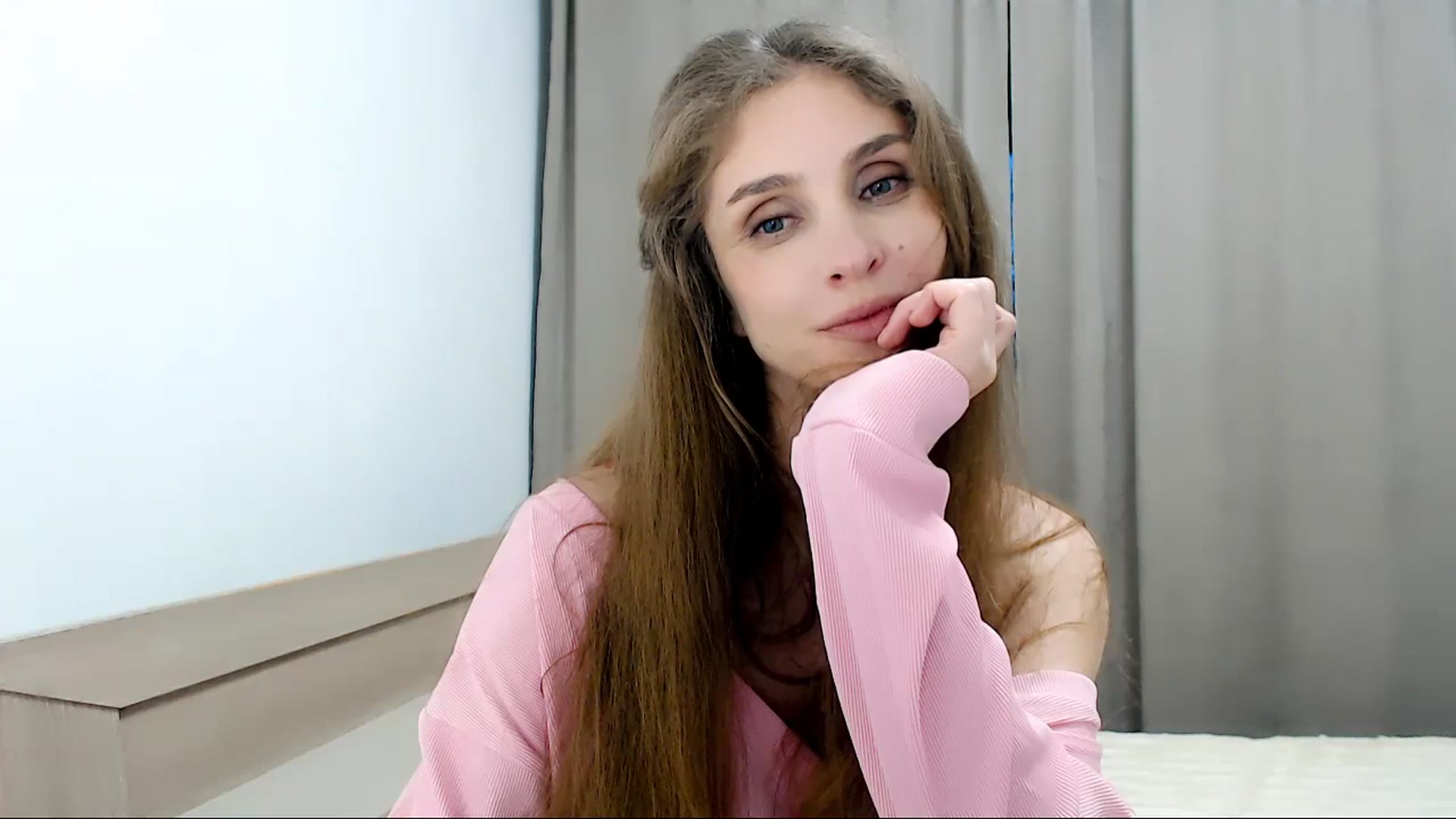Gallery image thumbnail from CherryChristy's myfreecams stream on, 04/11/2025, 04:35 image 10 of 20