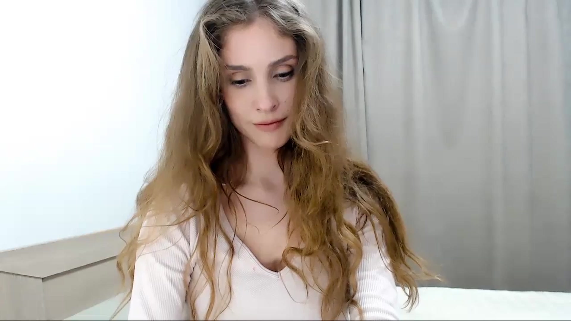 Gallery image thumbnail from CherryChristy's myfreecams stream on, 04/17/2025, 24:02 image 9 of 20
