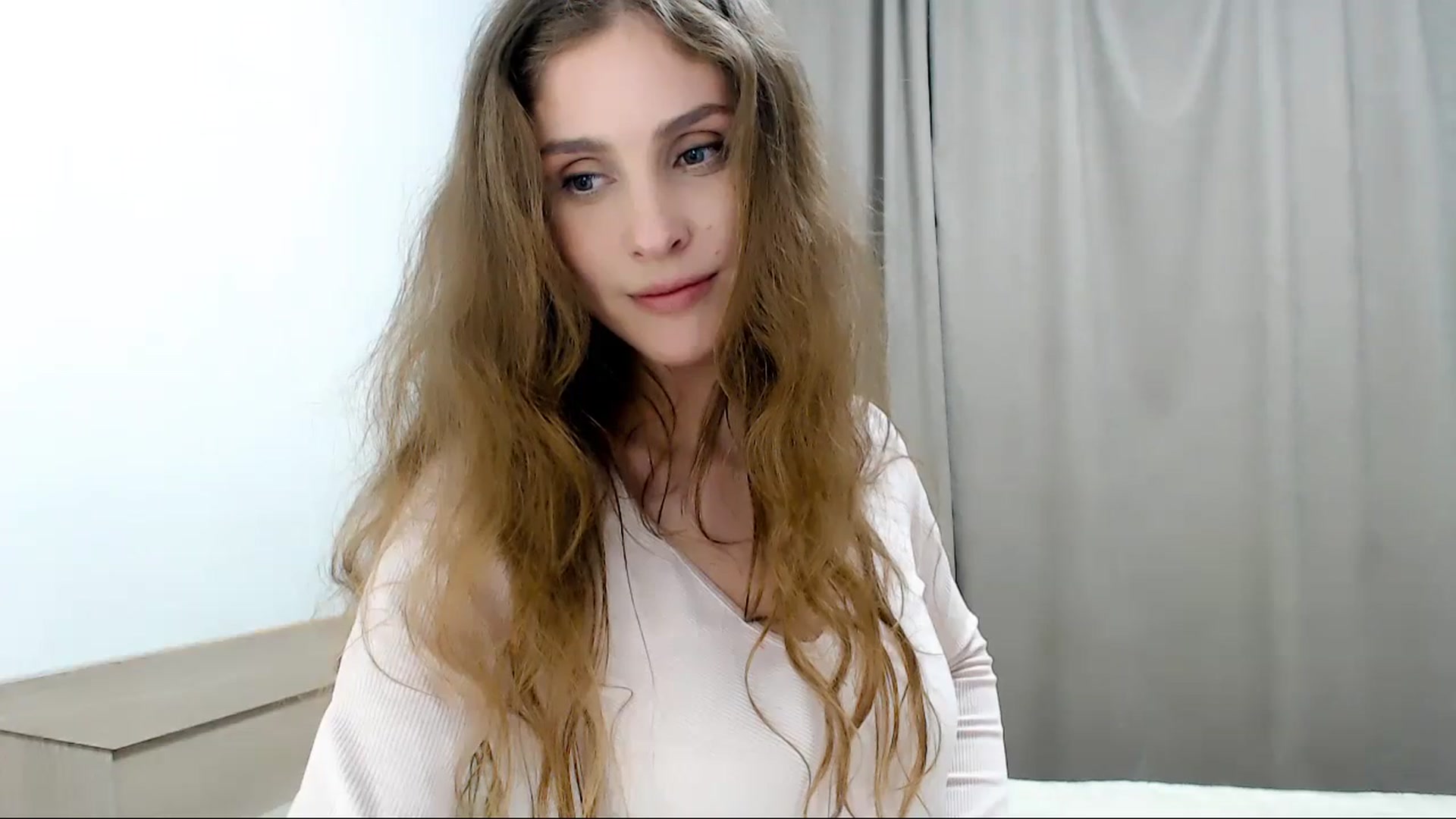 Gallery image thumbnail from CherryChristy's myfreecams stream on, 04/17/2025, 24:14 image 6 of 20