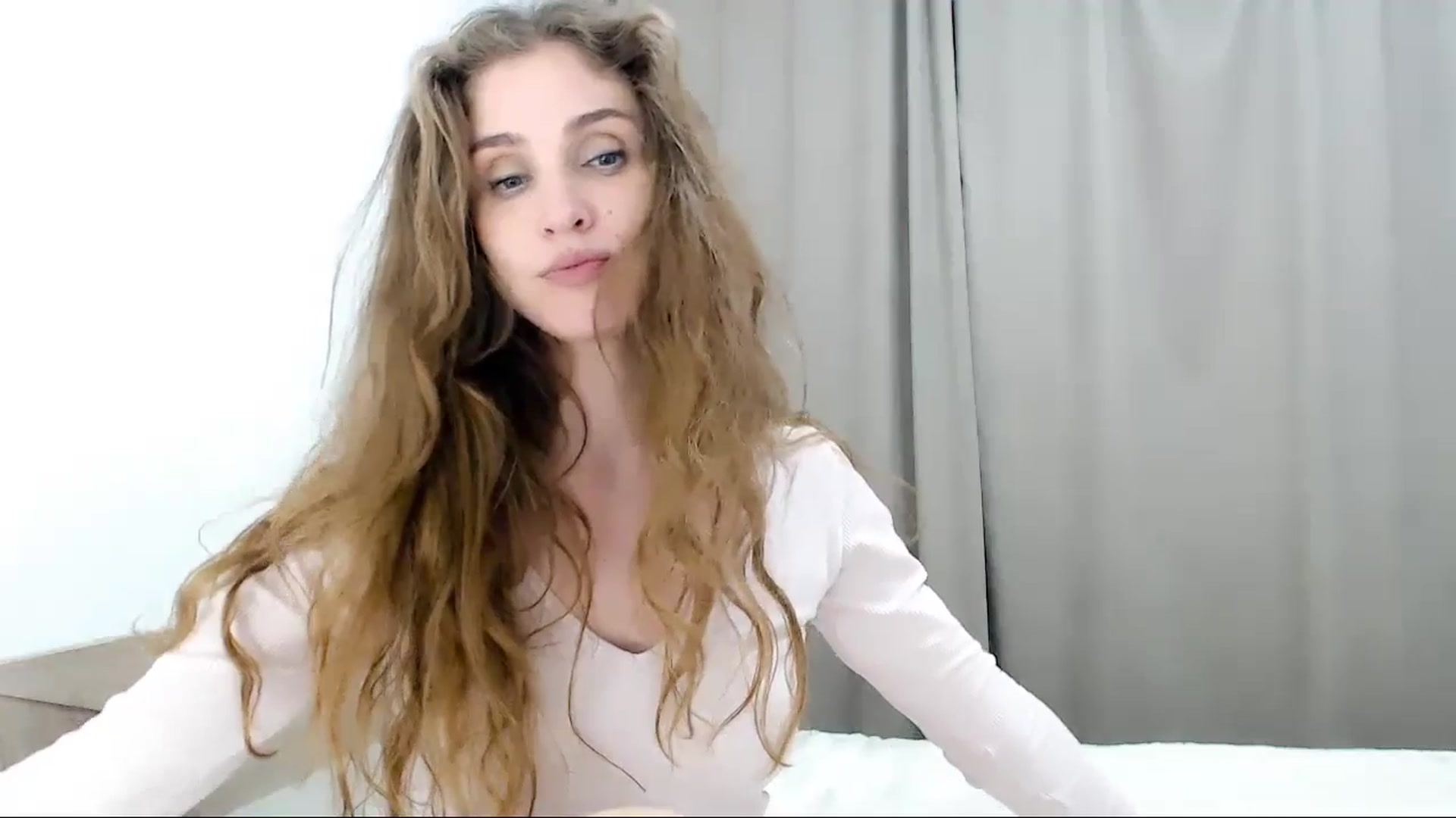 Gallery image thumbnail from CherryChristy's myfreecams stream on, 04/17/2025, 03:11 image 16 of 20