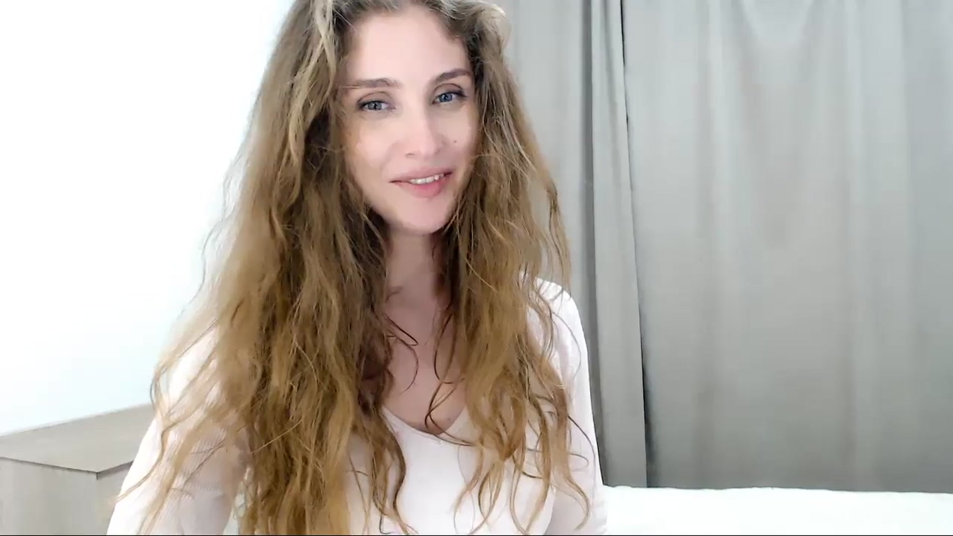 Gallery image thumbnail from CherryChristy's myfreecams stream on, 04/17/2025, 03:11 image 12 of 20