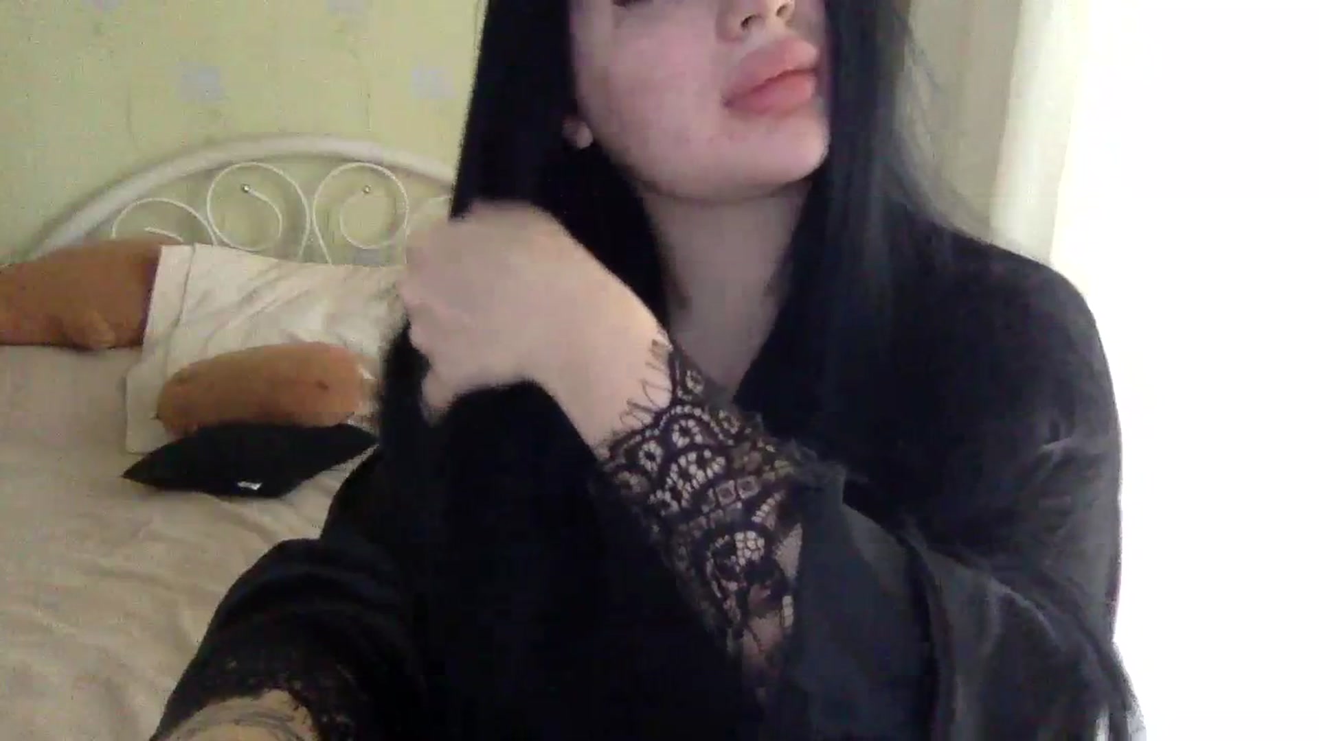 Gallery image thumbnail from CherryEvve's myfreecams stream on, 09/11/2023, 14:29 image 10 of 20