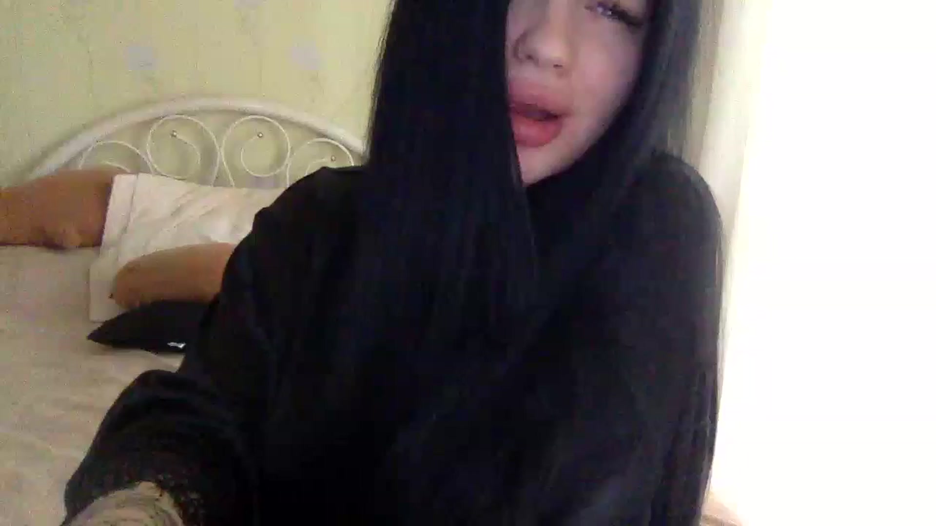 Gallery image thumbnail from CherryEvve's myfreecams stream on, 09/11/2023, 14:29 image 13 of 20